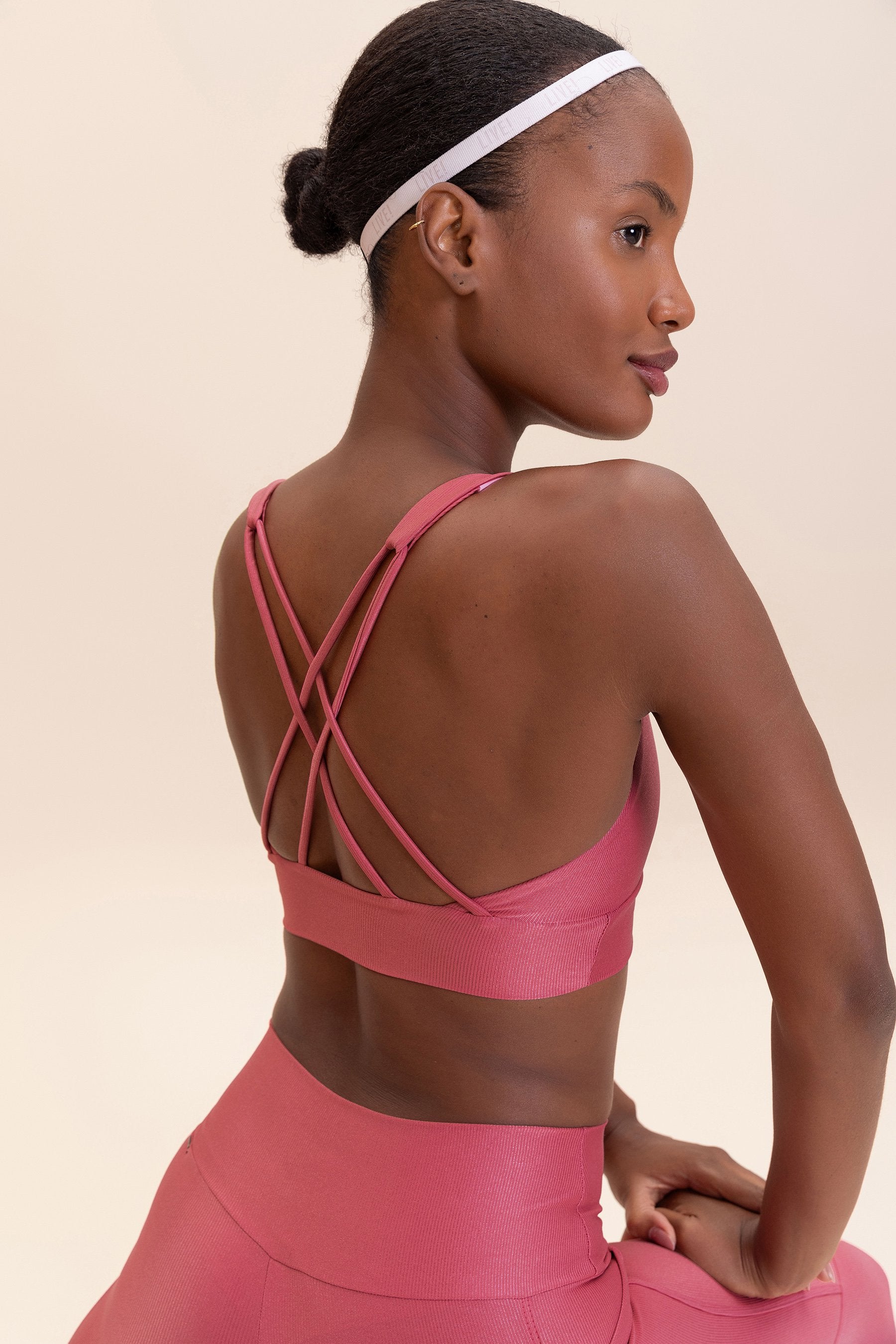 Neo Allure® Adaptiv Sports Bra - High Support Workout Bra for Women, Breathable & Comfortable Yoga Bra - Perfect for Running, Gym & Active Lifestyle
