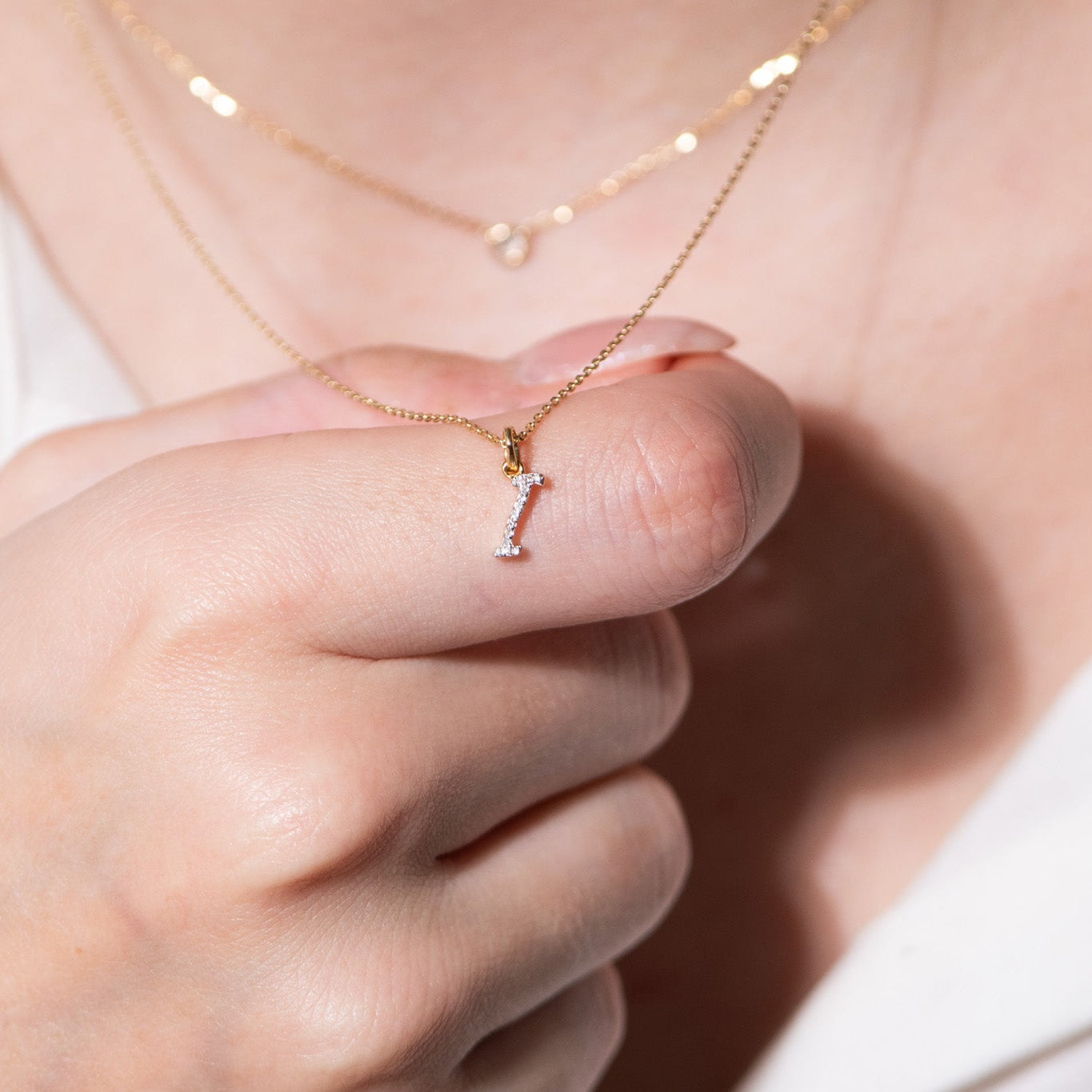 14K White Gold Diamond Initial Necklace - Personalized Cursive Letter Pendant Jewelry for Women, Perfect Gift for Birthday, Anniversary & Valentine's Day
