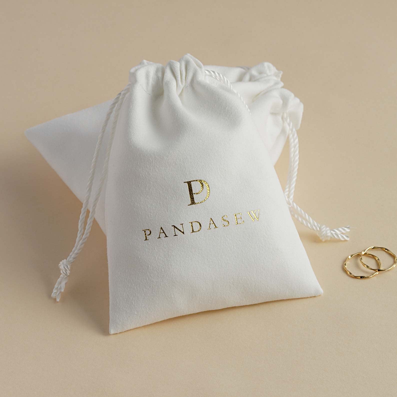 100pcs Velvet Jewelry Pouches - Premium Drawstring Gift Bags for Rings, Necklaces & Bracelets - Custom Logo Option - Perfect for Jewelry Stores, Wedding Favors & Retail Packaging