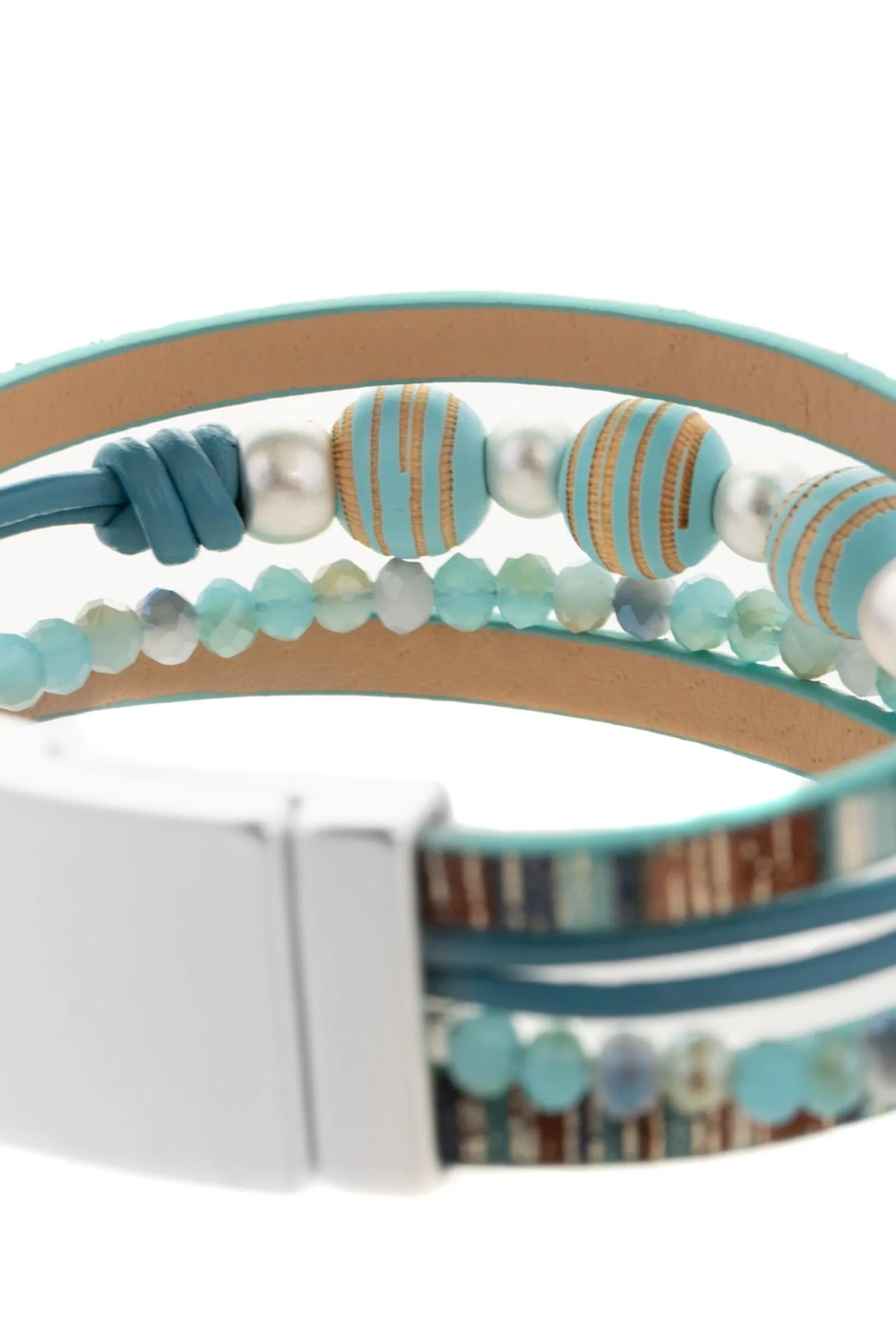 Cool-Toned Leather & Wooden Beaded Bracelet for Women - Boho Chic Handmade Adjustable Wristband - Perfect for Casual Wear, Music Festivals & Layered Stacking