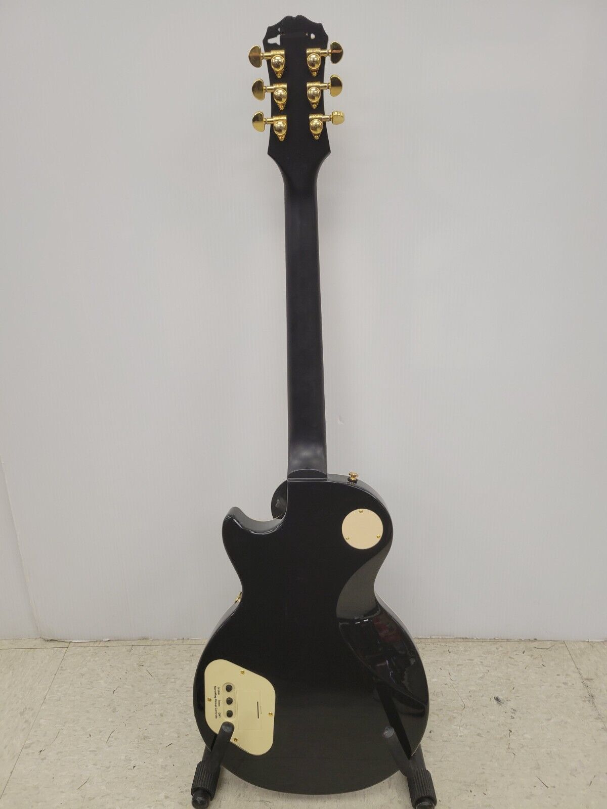 Epiphone Les Paul Ultra Midnight Ebony Electric Guitar - Professional Quality for Rock, Blues & Stage Performance