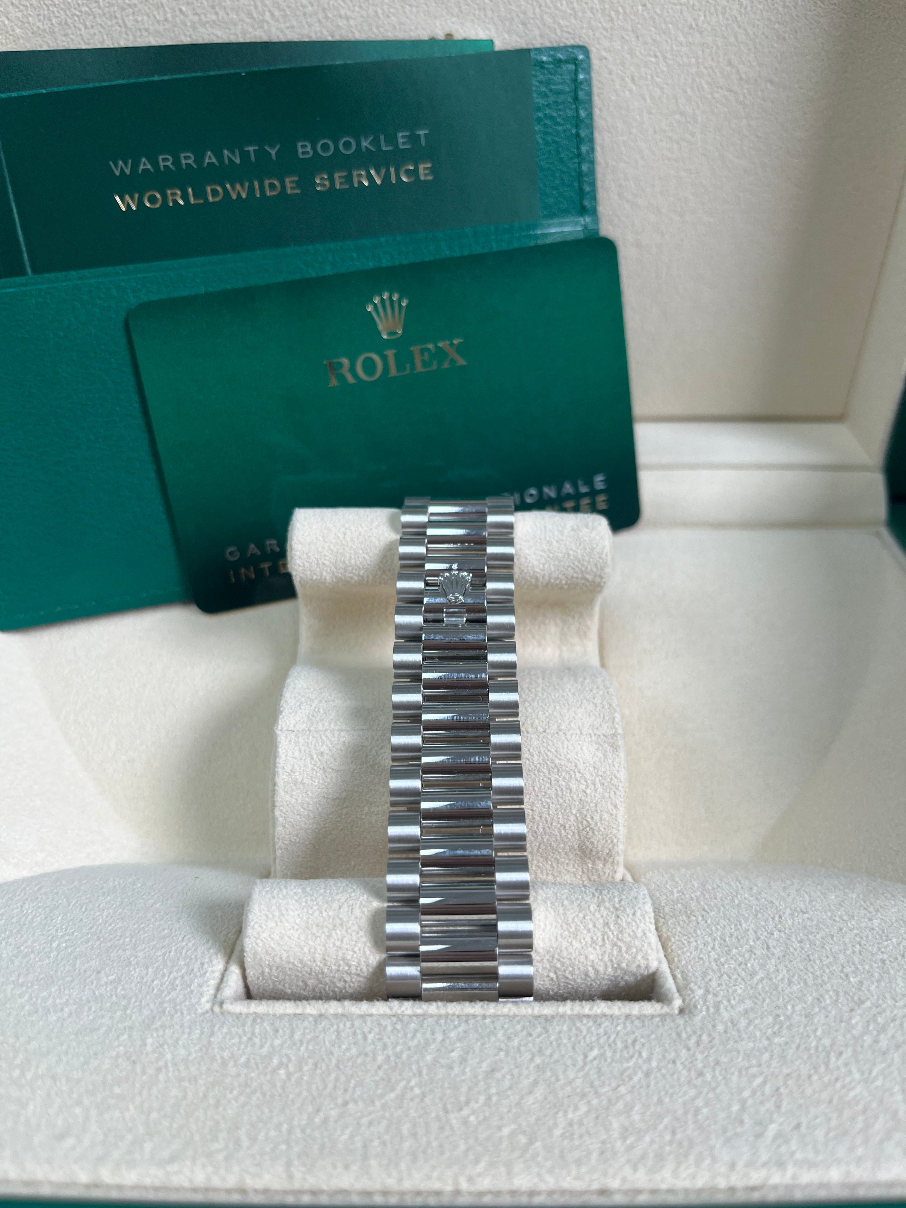 Rolex Day-Date 40 Platinum Watch with Meteorite Baguette Diamond Dial & President Bracelet – Luxury Dress Watch for Business & Formal Events (Model 228206)