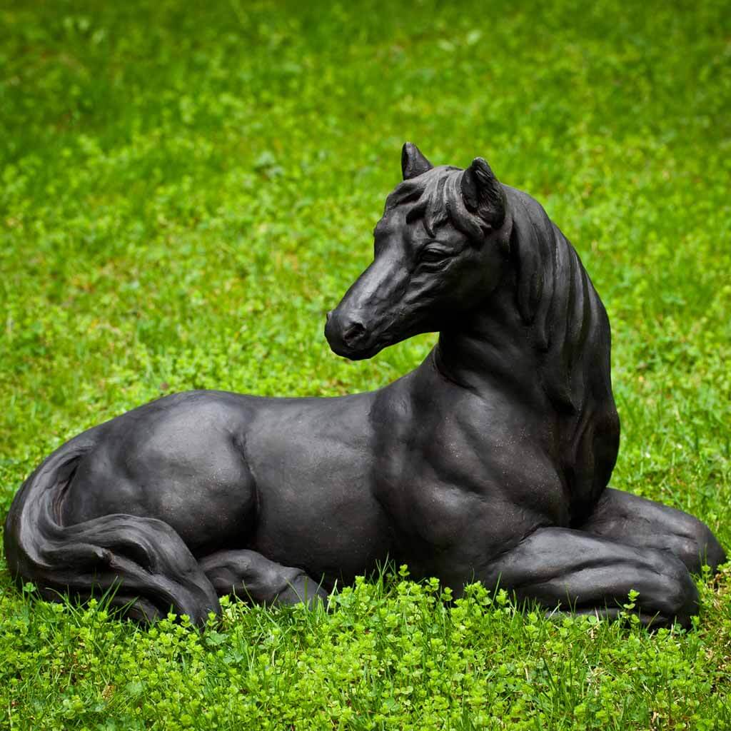Campania International Charlotte's Choice Garden Statue - Elegant Outdoor Decor for Patio, Yard & Landscape | Perfect for Home Garden Decoration & Gift Idea