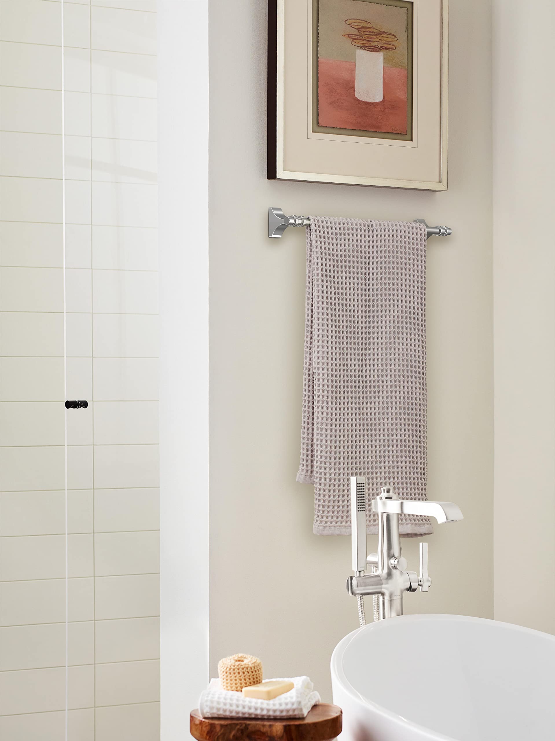 Amerock BH3605326 Chrome 18-Inch Towel Bar - Modern Bathroom Towel Rack Holder | Davenport Collection | Durable Bath Hardware & Accessories for Bathroom, Spa, or Guest Room Decor