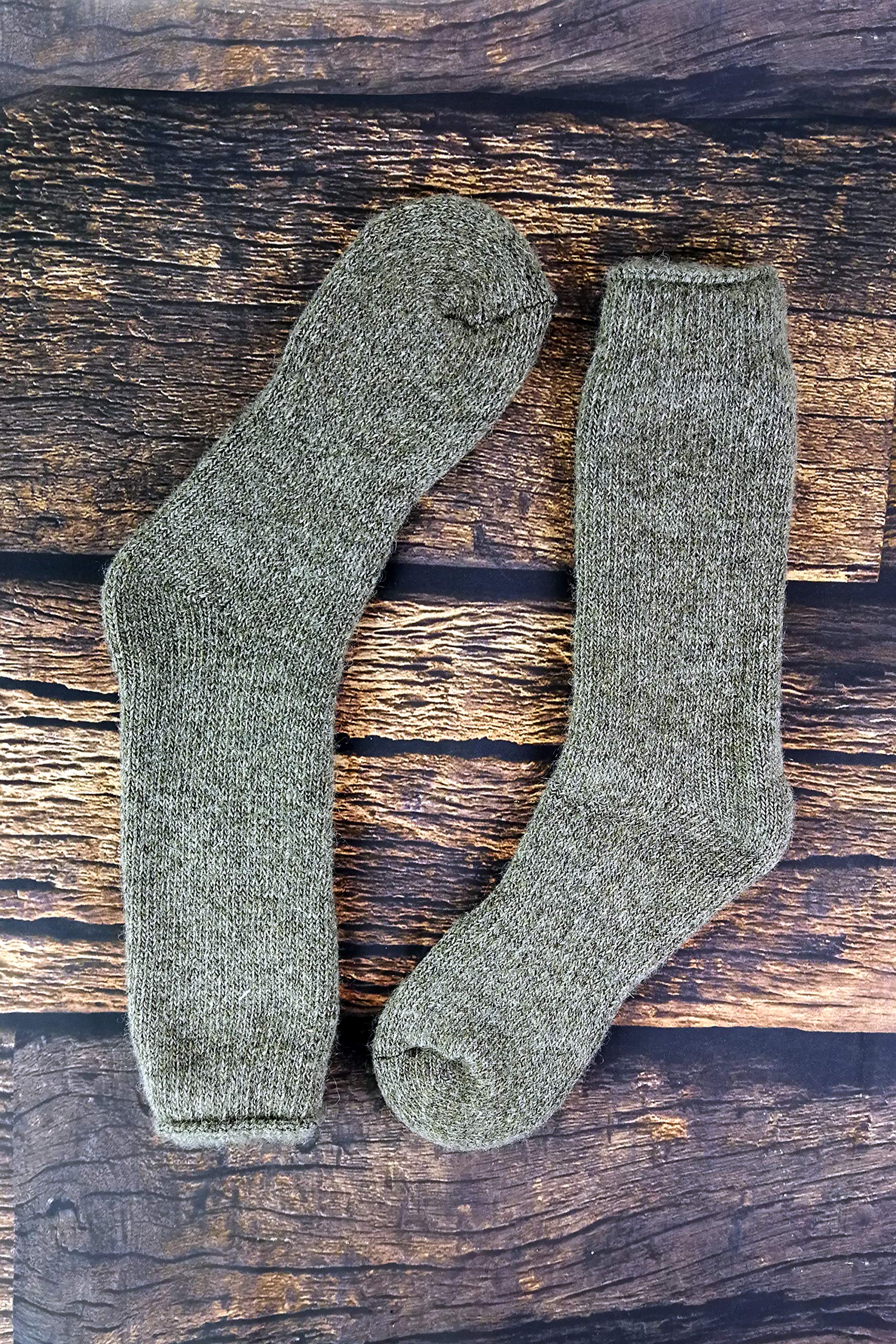 Heat Holders Men's Thermal Socks - 2.7 Tog Wool Winter Socks for Extreme Cold Weather - Perfect for Skiing, Hiking & Outdoor Activities