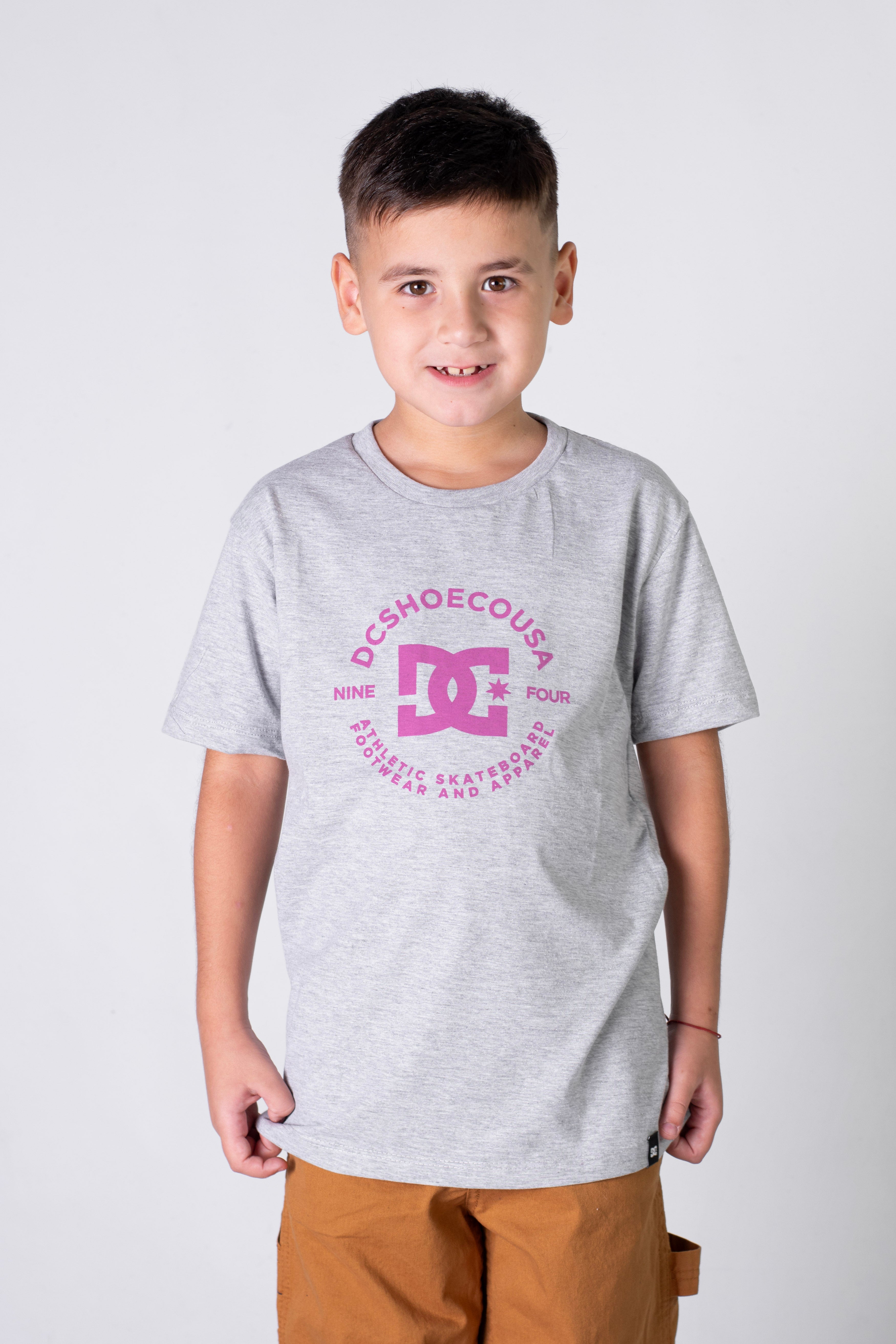 DC Comics Star Pilot Graphic T-Shirt for Kids - Soft Cotton Superhero Tee for Boys & Girls - Perfect for Playdates, School, and Superhero Adventures