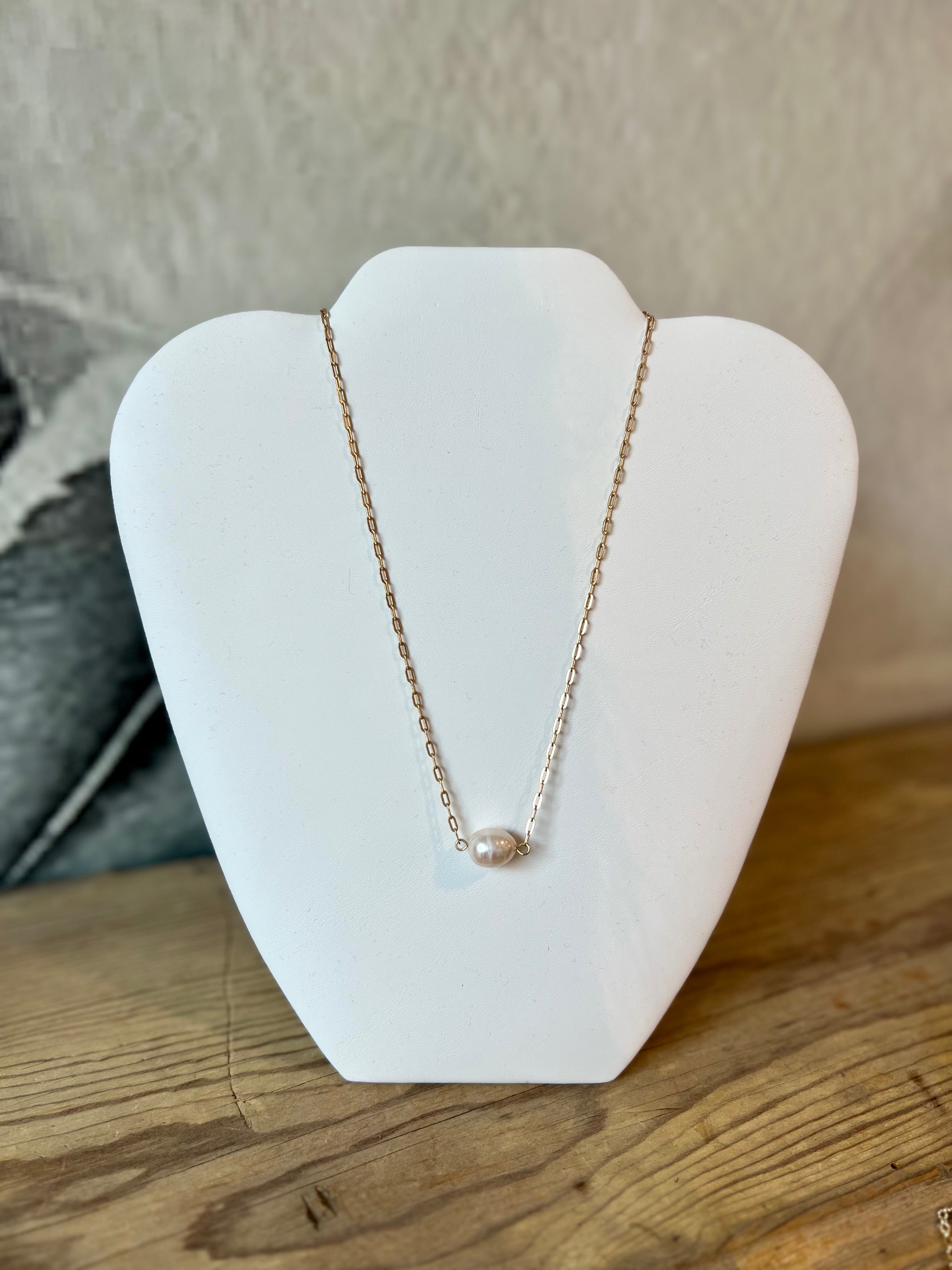 Elegant Canvas Blossom Pearl Necklace in Antique Gold - Perfect for Weddings, Parties & Special Occasions