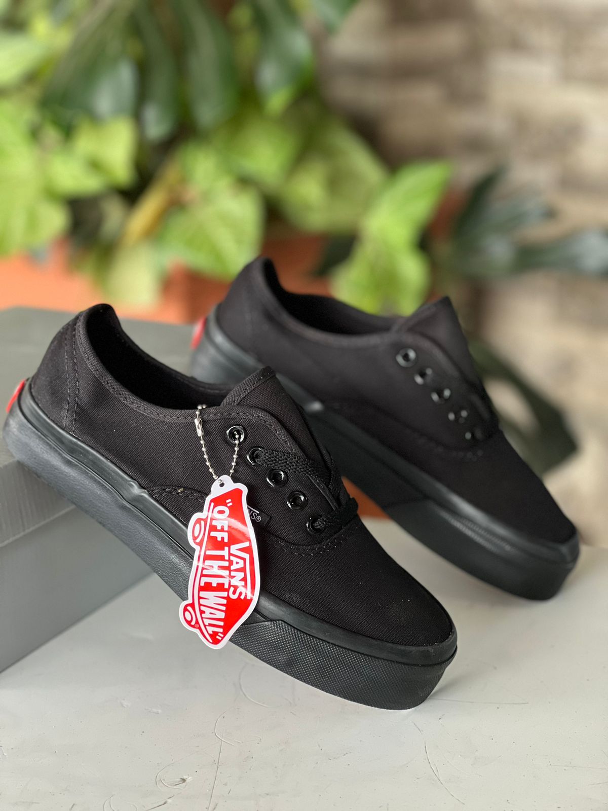Vans Off The Wall Sneakers for Men & Women - Classic Black Skate Shoes for Casual Wear & Street Style