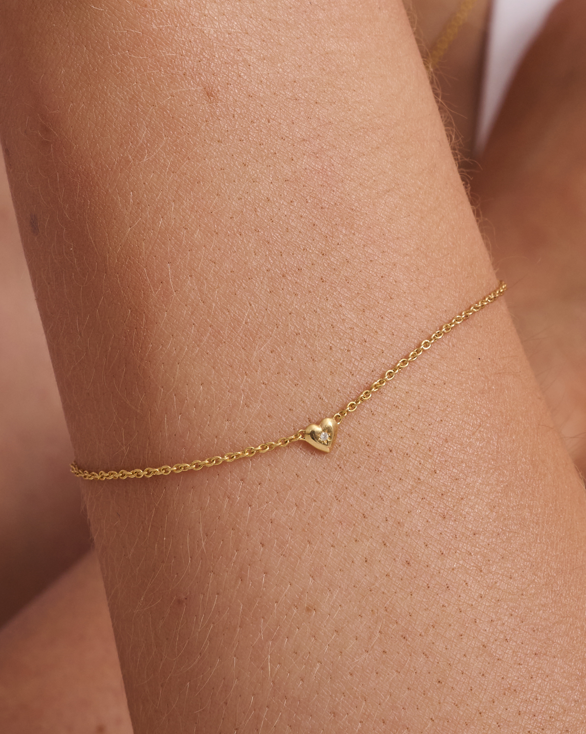 Baby Aiko Solid Gold Bracelet for Newborns & Infants - 14K Real Gold Adjustable Chain - Perfect Christening Gift, Baby Shower Present & First Birthday Keepsake (Ideal for Special Occasions & Photo Shoots)