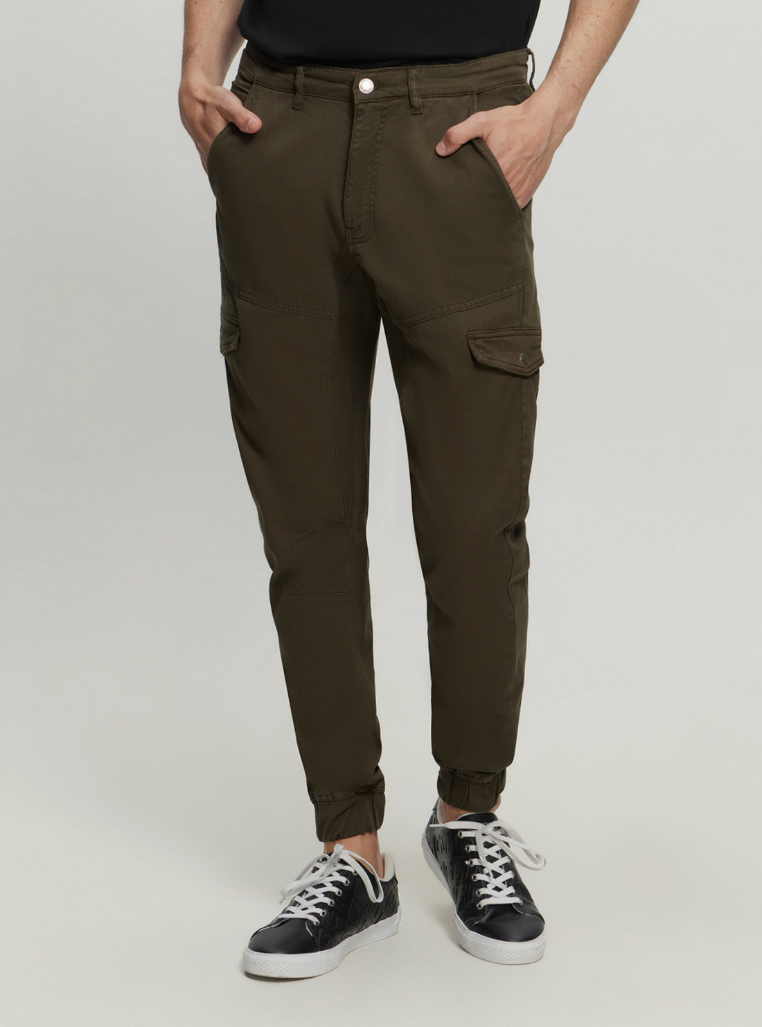 Eco-Friendly Khaki Combat Pants for Men - Durable Tactical Pants for Outdoor Adventures, Hiking, and Casual Wear