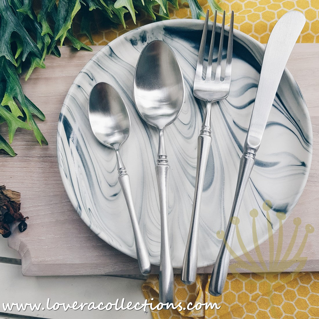 **70% Off Parisienne Matte Gold Stainless Steel SS304 Main Spoon - Elegant Dining & Kitchen Utensil for Restaurants, Weddings & Home Entertaining**