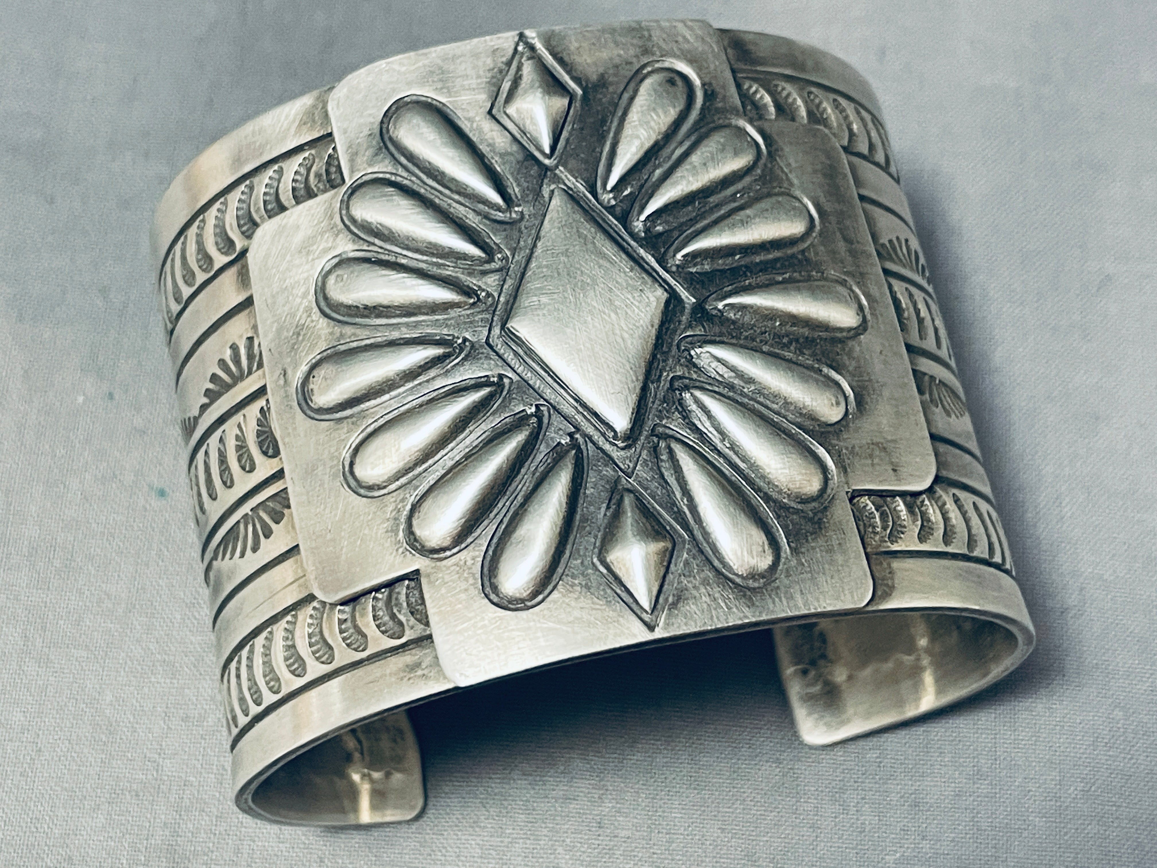 137 Grams Concho Shield Native American Navajo Sterling Silver Repoussed Bracelet - Handmade Southwest Jewelry for Women, Gift for Her, Boho Chic Accessory for Festivals & Special Occasions