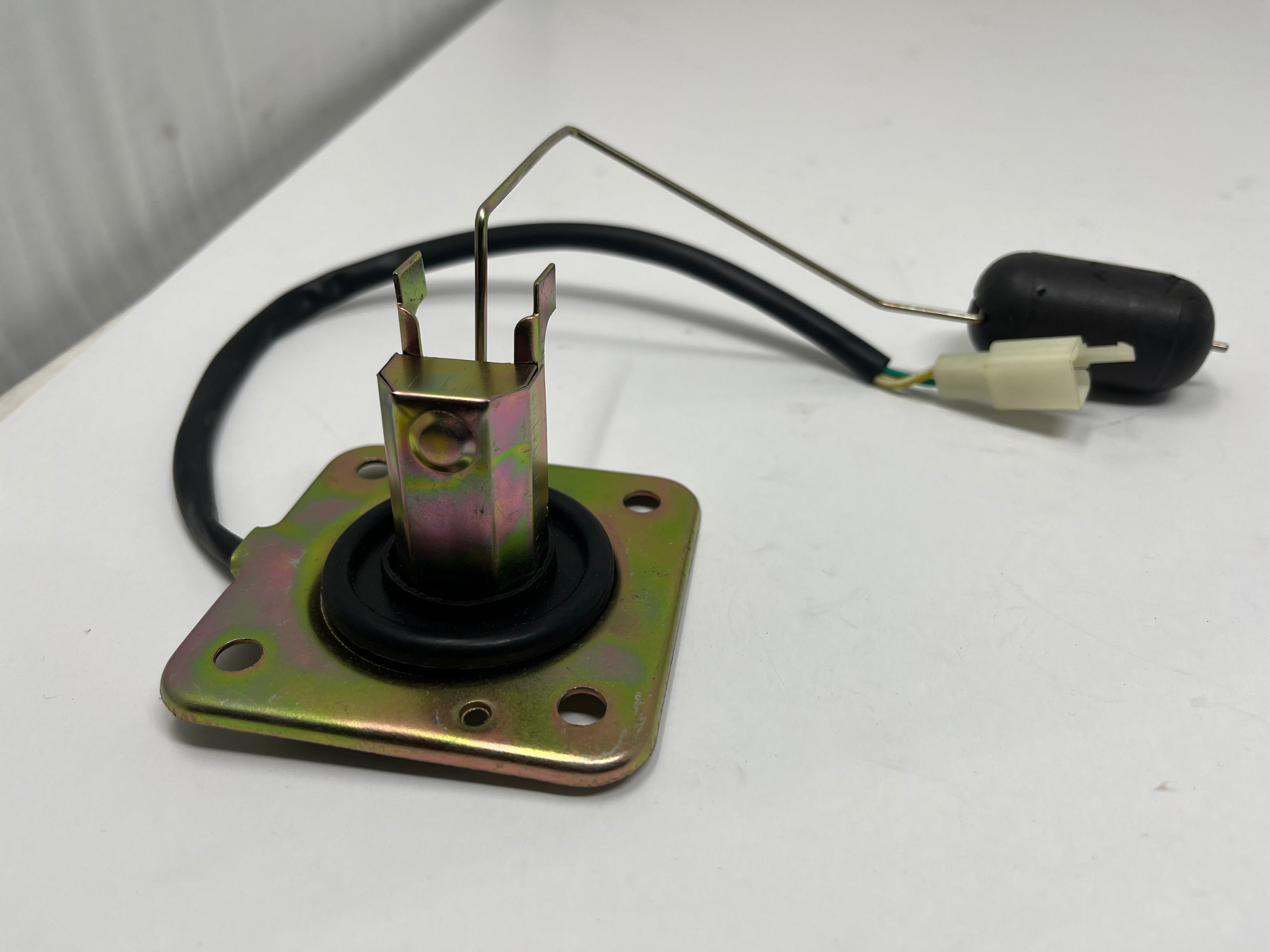 X22R 250cc Fuel Sending Unit (10040069) - Compatible with Motorcycles & ATVs - Perfect for Fuel Level Monitoring & Replacement