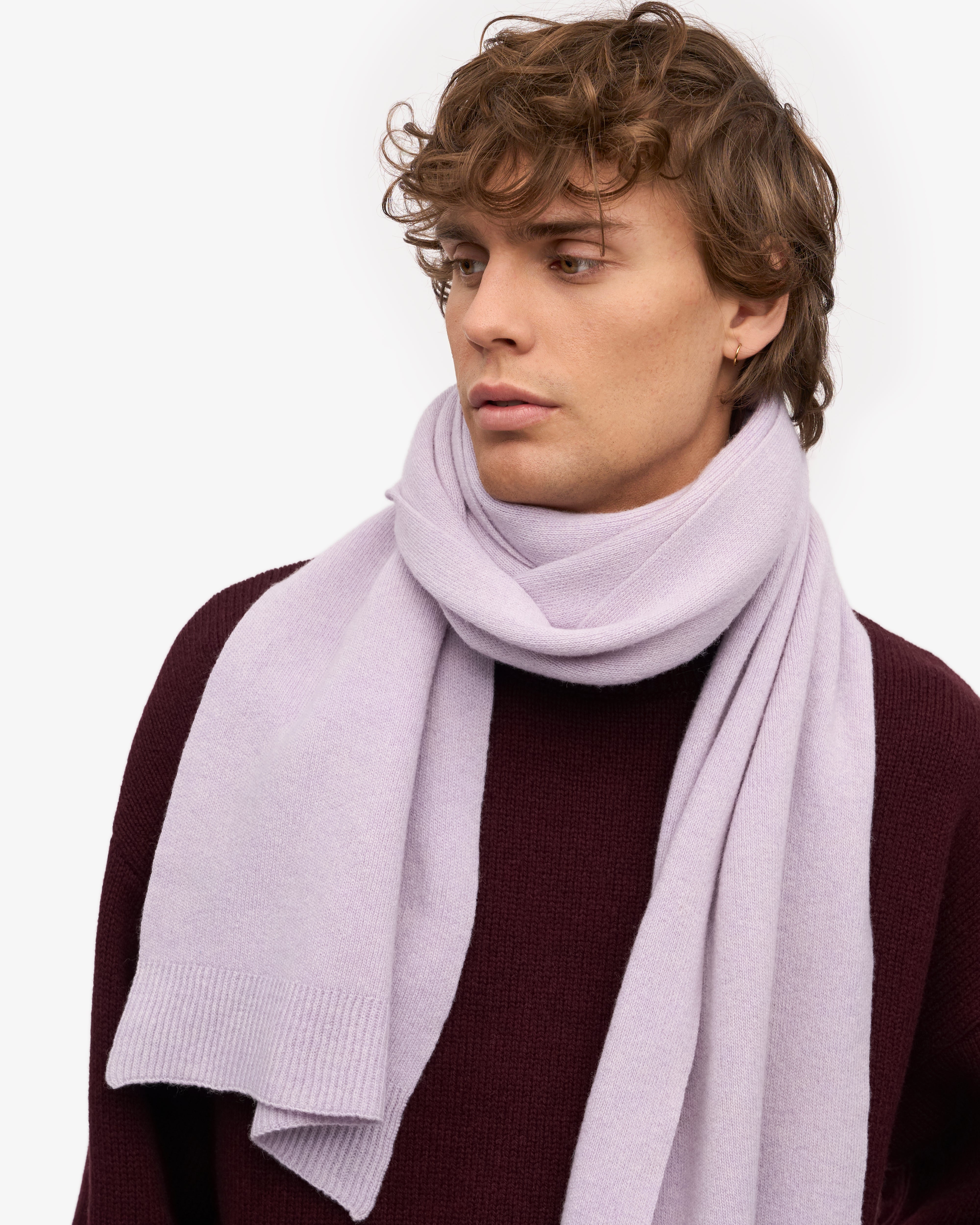 Soft Lavender Merino Wool Scarf - Warm Winter Accessory for Women & Men - Perfect for Outdoor Activities & Cold Weather Fashion