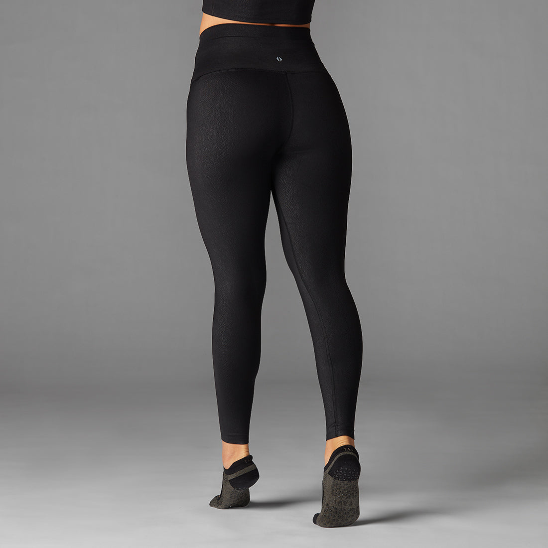 Tavi Noir High Waisted 7/8 Leggings for Women - Slimming Yoga Pants with Tummy Control - Perfect for Workouts, Running & Everyday Wear