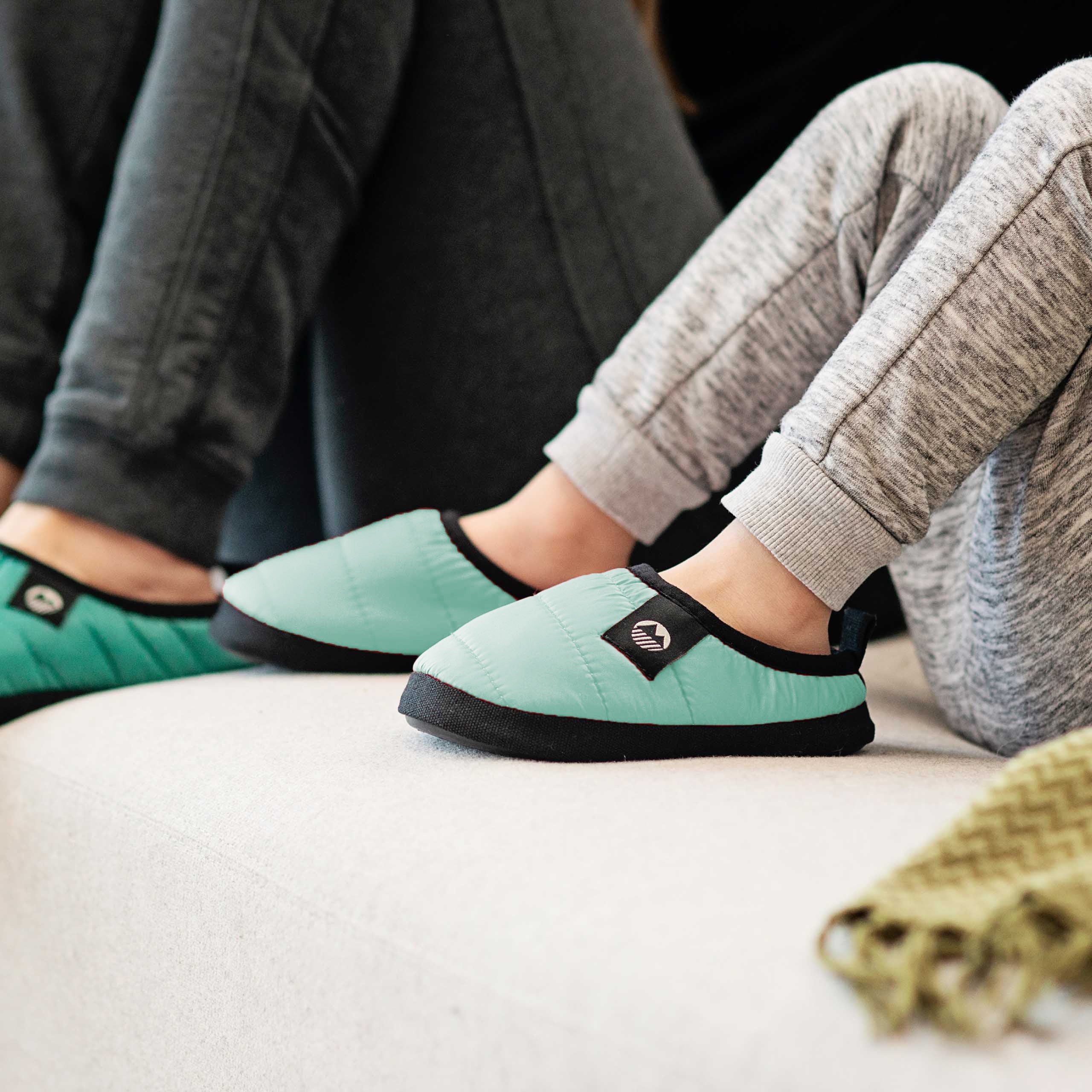 Ultra Warm Kids' Tent Slippers - Cozy Indoor/Outdoor Winter House Shoes for Boys & Girls - Perfect for Camping, Sleepovers and Home Comfort