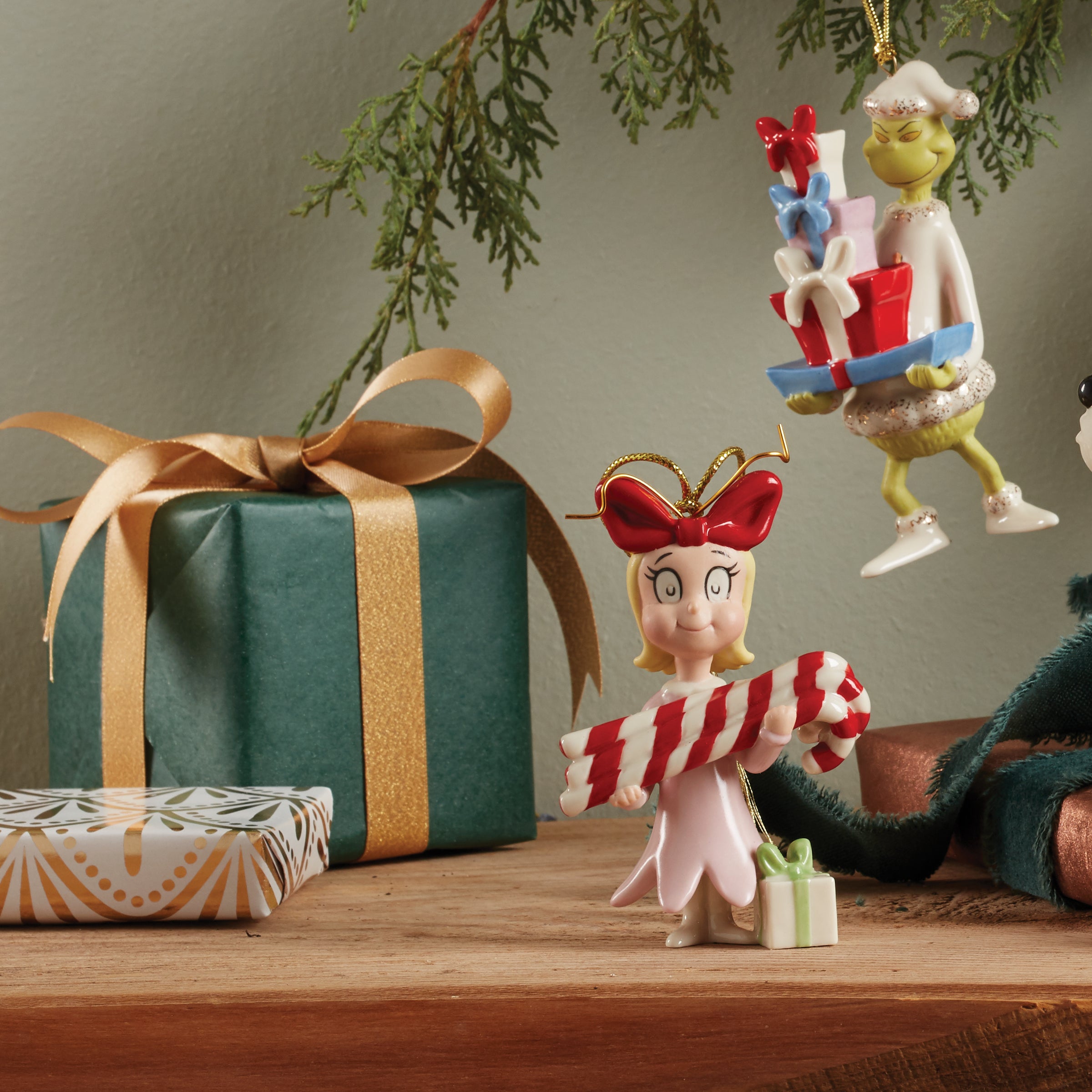 Cindy Lou Who Christmas Ornament - Whoville Holiday Decor for Tree, Gift & Home - Perfect for Christmas Decorations & Dr. Seuss Fans