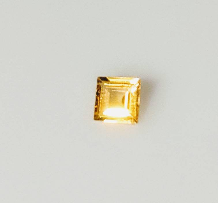 0.3ct Natural Medium Vivid Yellow Sapphire - 4mm Square Cut VVS Loose Gemstone - September Birthstone for Jewelry Making, Engagement Rings & Necklace Designs