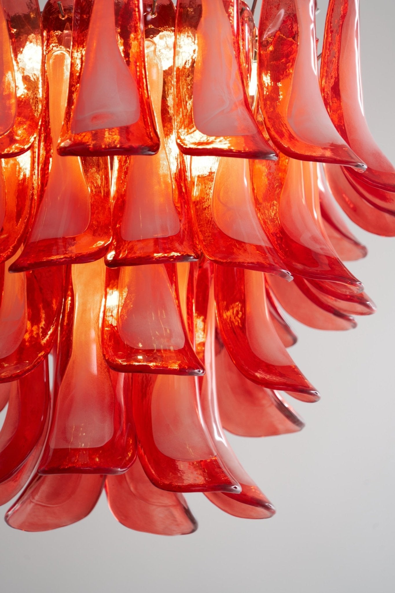 Exquisite Murano Glass Petal Chandelier - Handcrafted Italian Crystal Ceiling Light Fixture for Dining Room, Bedroom & Luxury Home Decor