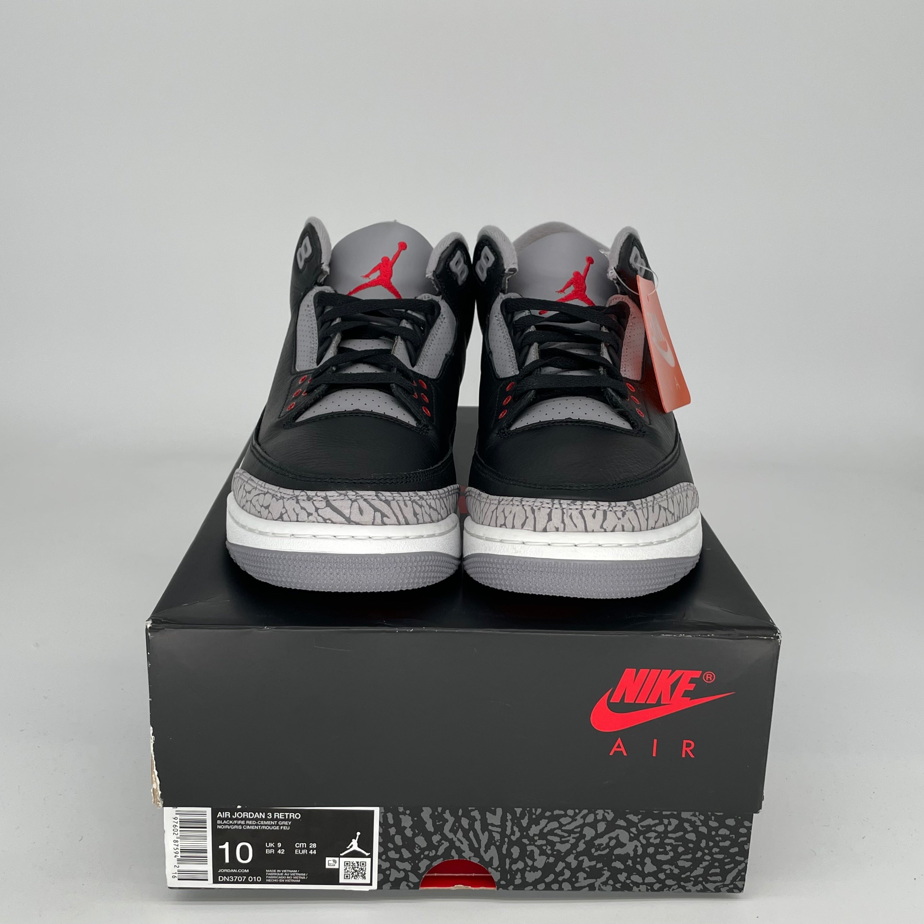 Original Air Jordan 3 Retro 'Black Cement' Men's Basketball Shoes Size 10 - DN3707-010 for Sneaker Collectors & Streetwear Fashion
