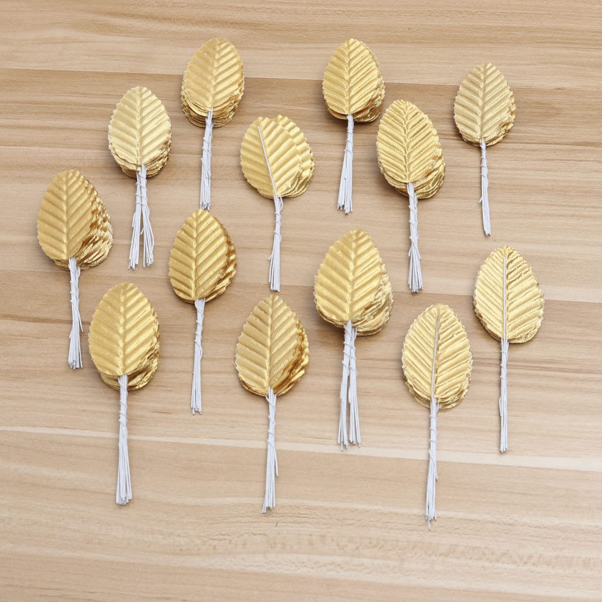 200Pcs Artificial Rose Leaves - Realistic Fake Green Silk Leaves for DIY Crafts, Home Decor, Kitchen & Party Decoration - Perfect for Bouquets, Centerpieces & Floral Arrangements
