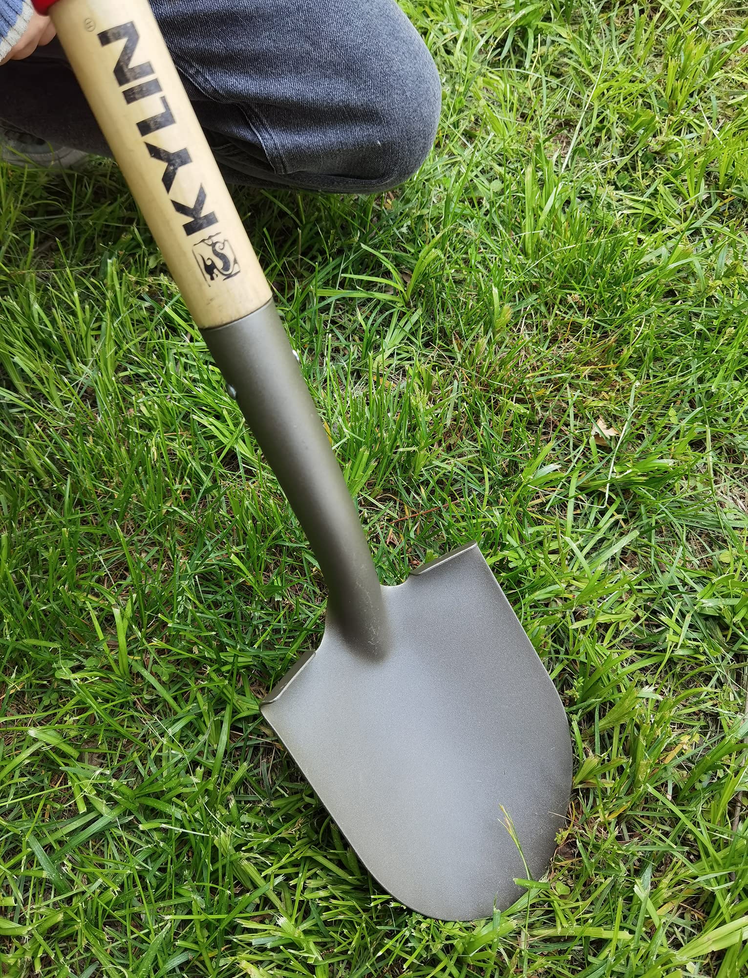 **GardenAll 7-Piece Garden Tool Set - Shovels, Rakes & Hoe with Long Wooden Handles - Durable Metal Digging Tools for Women & Men - Perfect for Planting, Weeding & Landscaping**