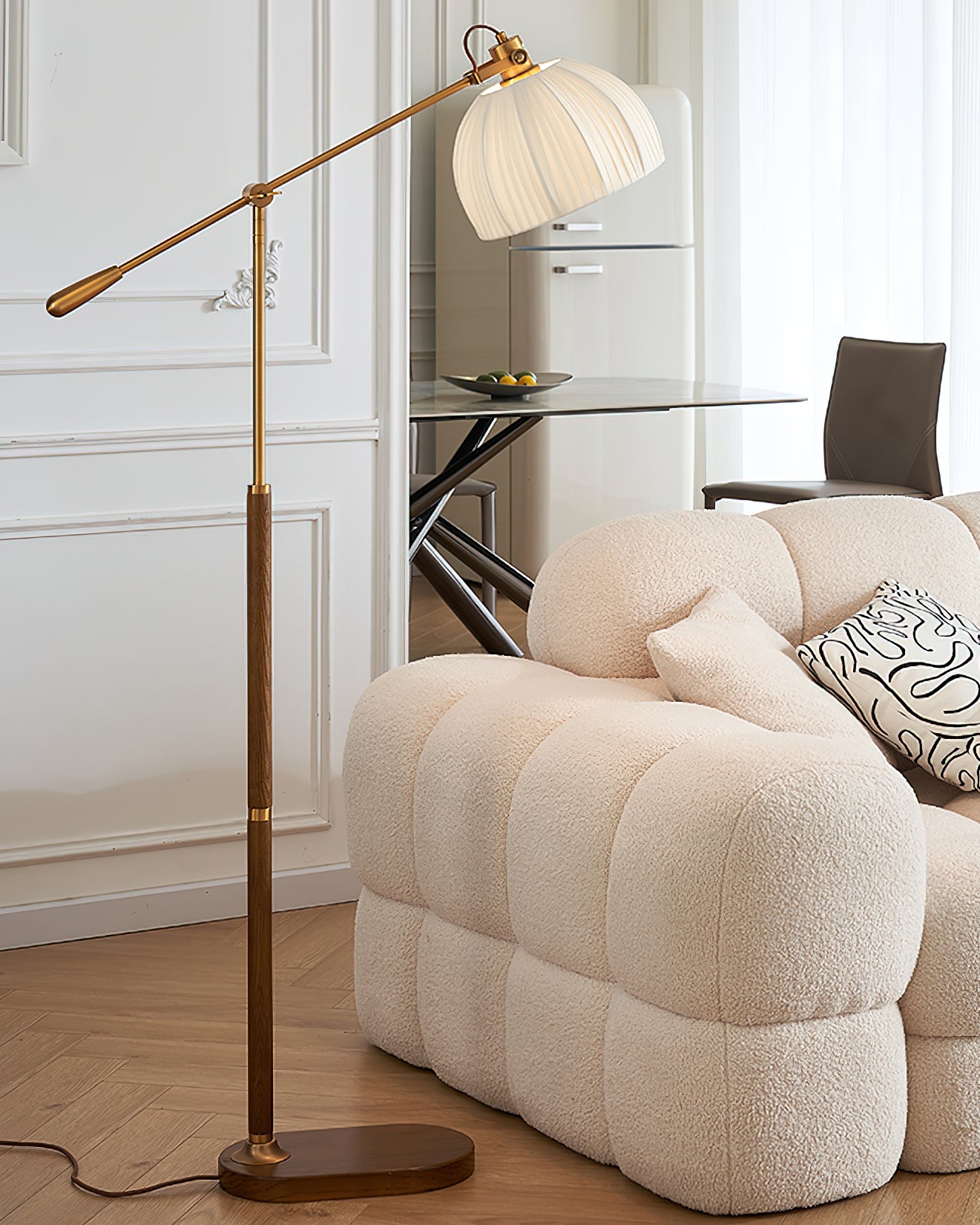 Alaric Modern Floor Lamp - Adjustable Brightness LED Standing Light for Living Room, Bedroom & Office - Stylish Home Decor Lighting