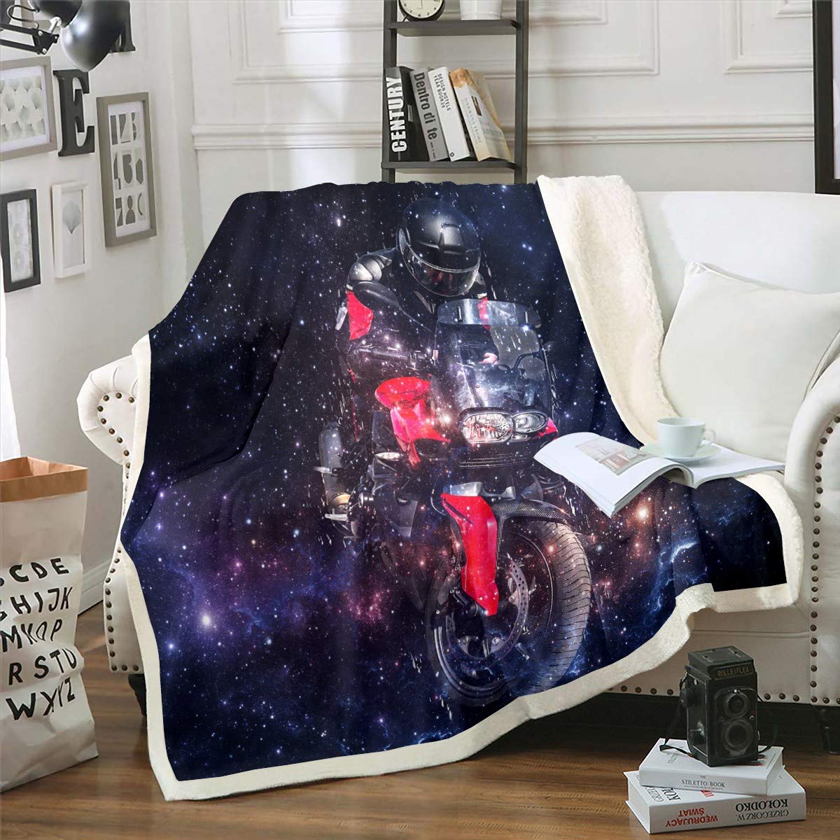 Motocross Rider Sherpa Fleece Throw Blanket - Ultra Soft Plush Blanket for Couch, Bed & Sofa - 87x95 Inch King Size - Breathable & Warm for Motorcycle & Dirt Bike Enthusiasts - Perfect for Home Decor, Winter Snuggling & Extreme Sports Fans