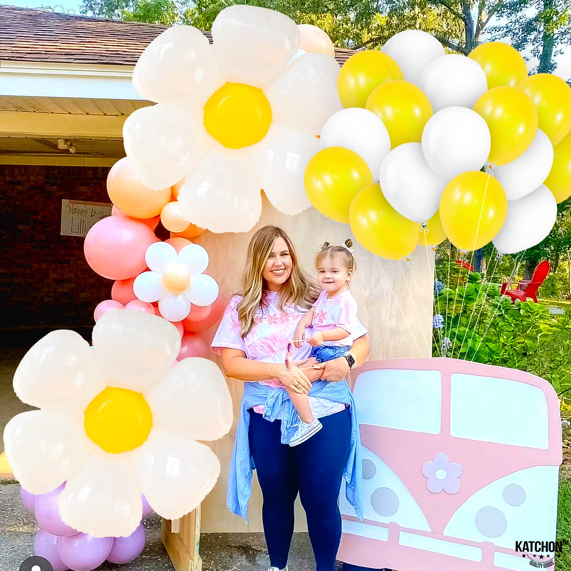 KatchOn 30 Inch Giant Daisy Balloons Decor Set - Large Flower Balloons for Birthday Party, Baby Shower, Wedding, Bridal Shower & Spring Decorations | Daisy Balloon Garland, Groovy Party Decor, Floral Balloon Arrangement