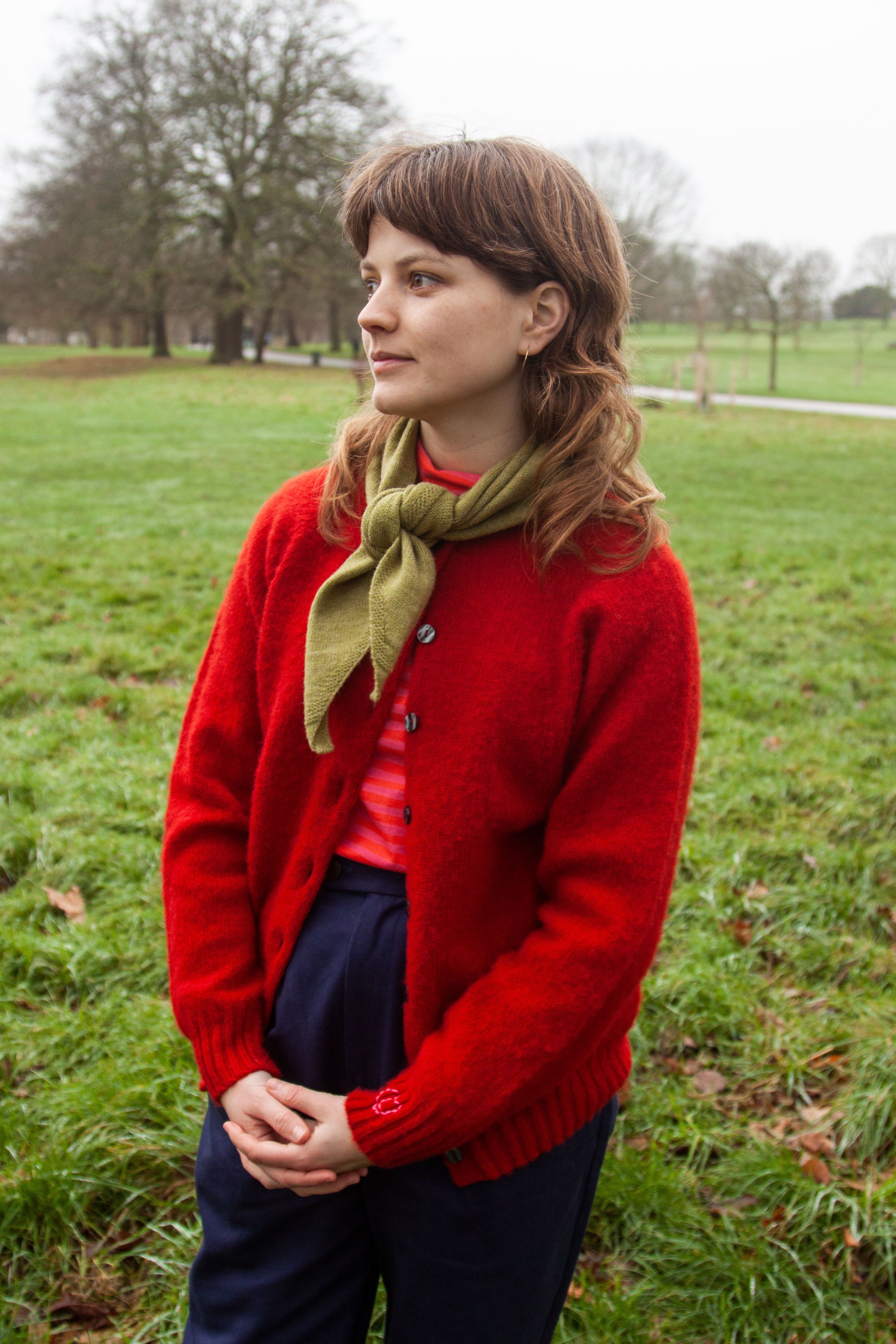 Lowie Scottish Red Classic Brushed Cardigan for Women - Soft Wool Blend Knitwear - Perfect for Fall & Winter Outfits, Office Wear & Cozy Home Lounging