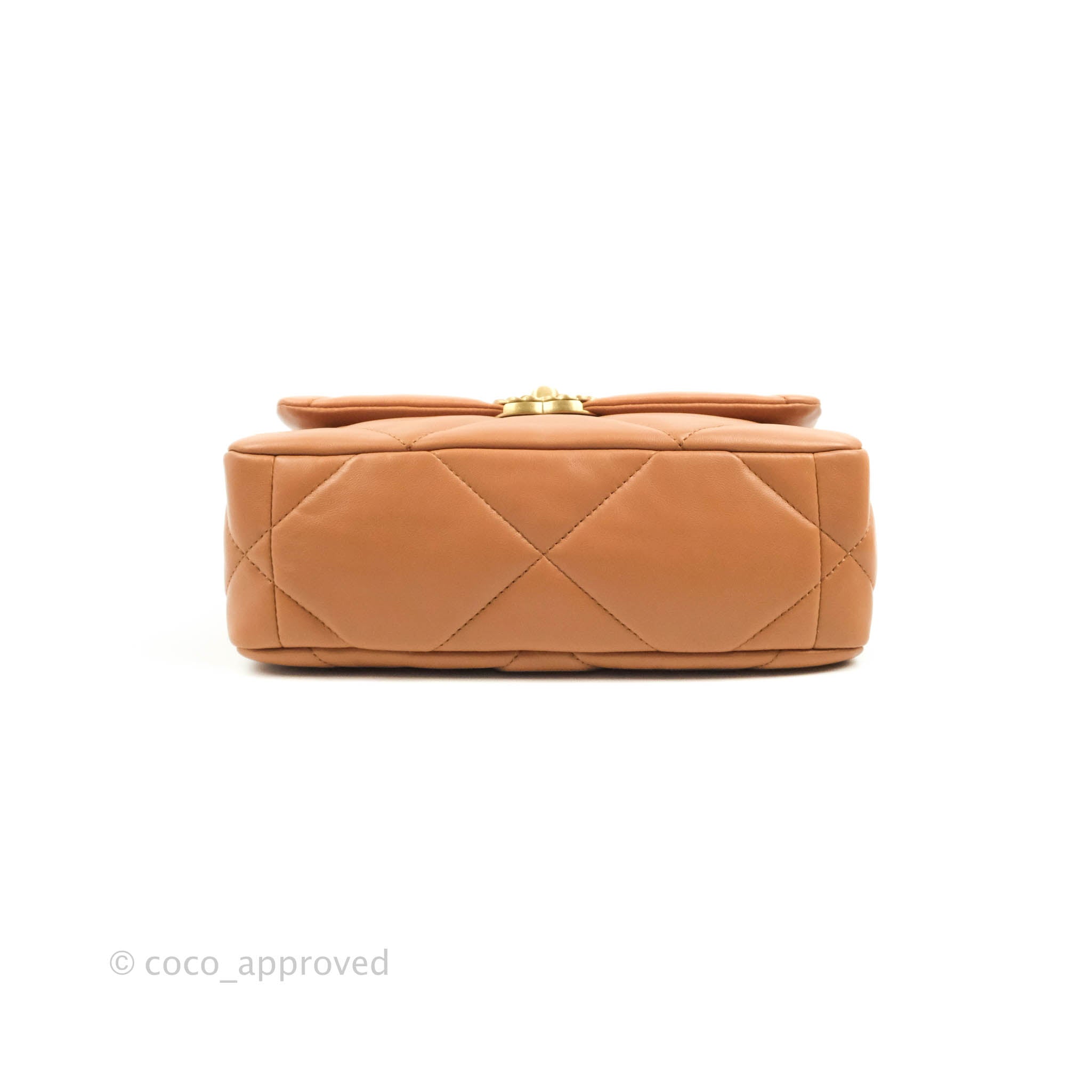 Chanel 19 Small Handbag in Caramel Dark Beige with Mixed Hardware | 21K Collection | Perfect for Everyday Luxury & Evening Events