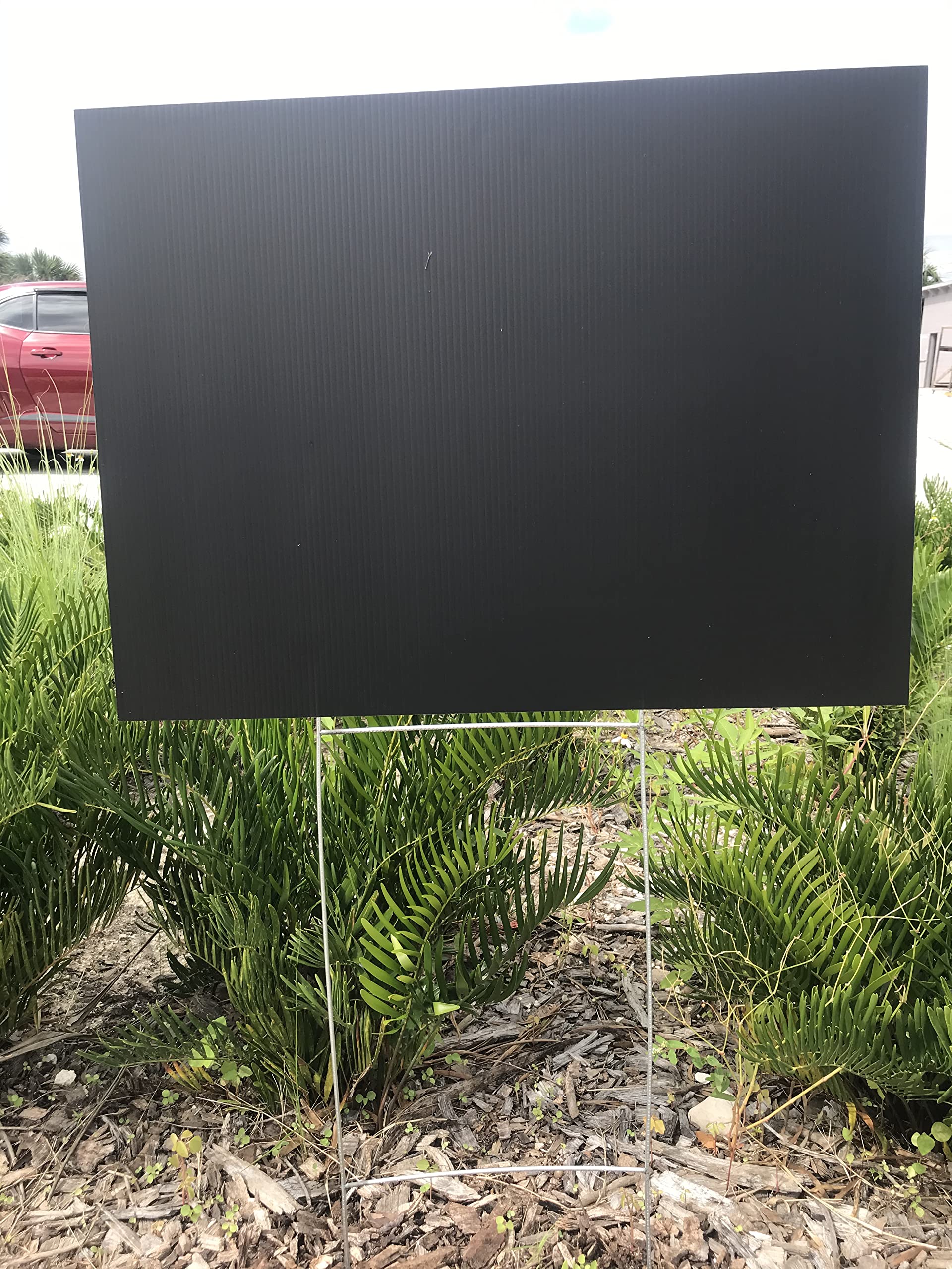 50 Pack Black Corrugated Plastic Yard Signs 18