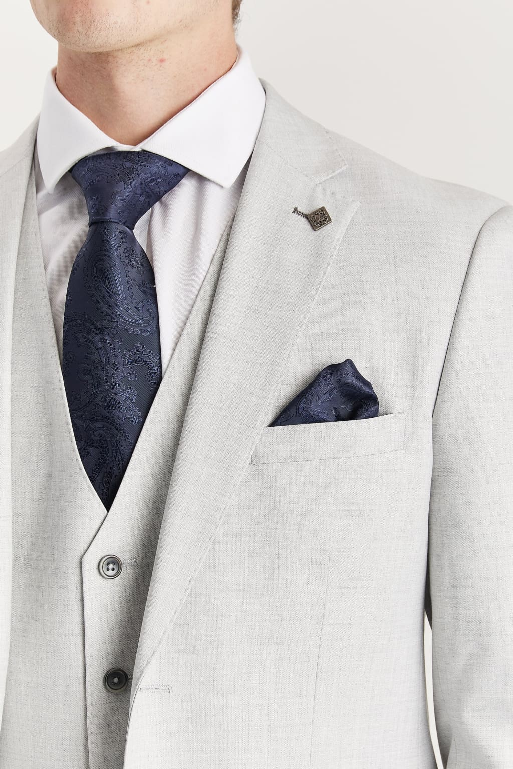 Belmont Silver Men's 3-Piece Suit for Wedding, Business & Formal Events | Premium Slim Fit Suits for Groomsmen & Professionals