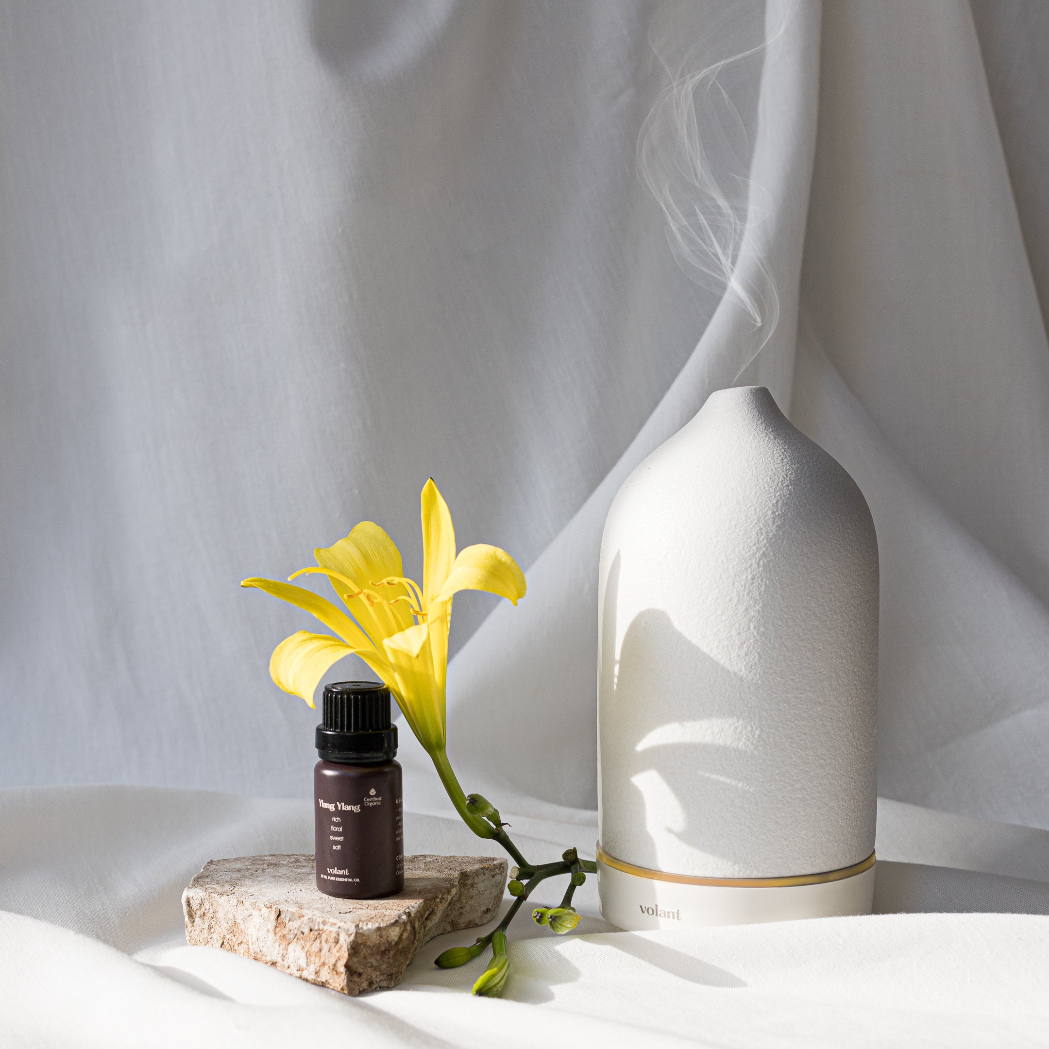 Pure Organic Ylang Ylang Essential Oil - 100% Natural Therapeutic Grade for Aromatherapy, Massage & Skin Care - Relaxing Floral Scent for Stress Relief & Romantic Atmosphere