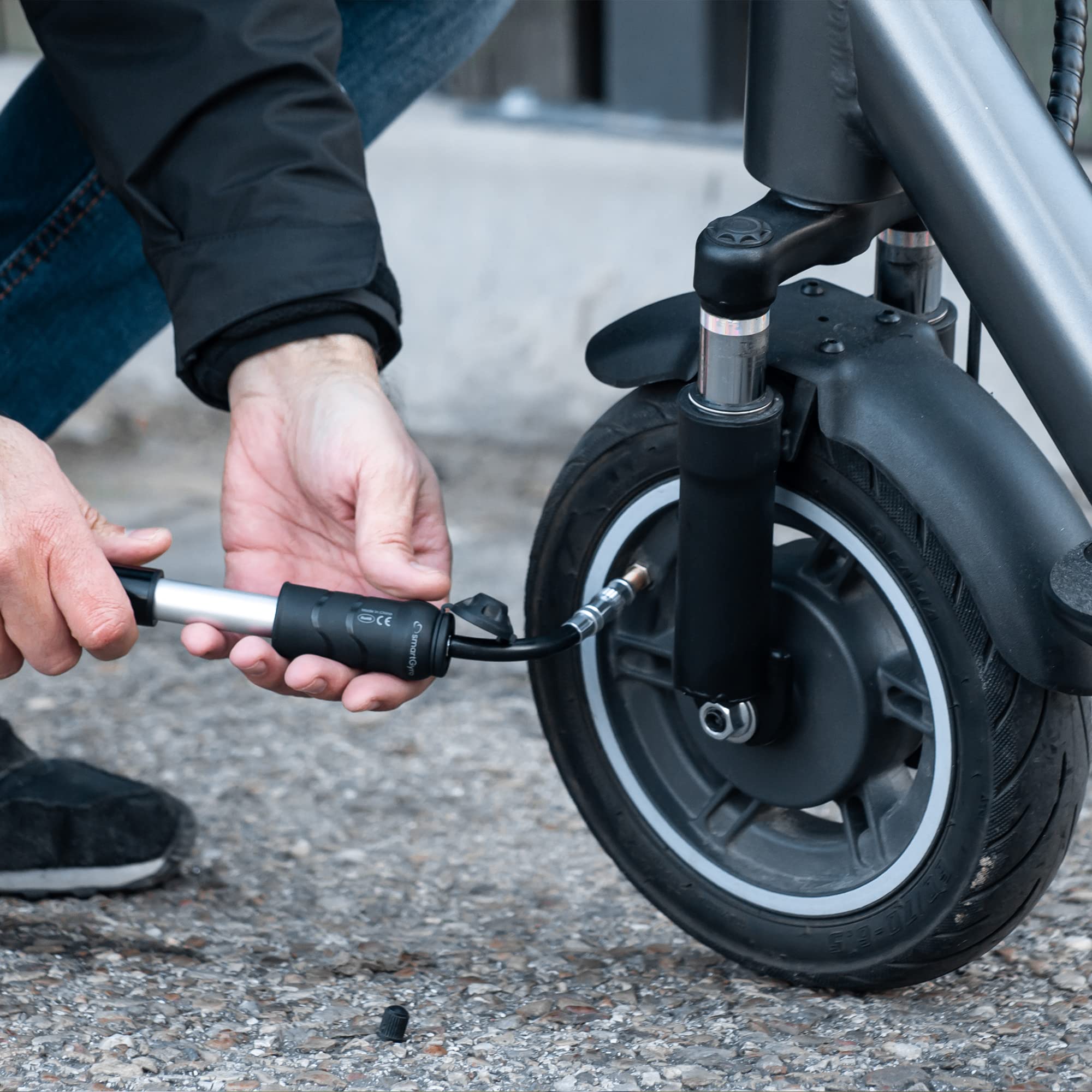 SmartGyro Mini Bomba Manual Hand Pump - Compatible with Scooters & Bicycles - Portable Air Pump for On-the-Go Tire Inflation