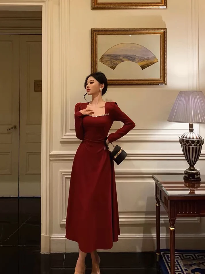 Elegant A-Line Square Neck Long Sleeve Red Evening Gown - Perfect for Birthday Parties, Prom, Cocktail Dresses & Special Occasions
