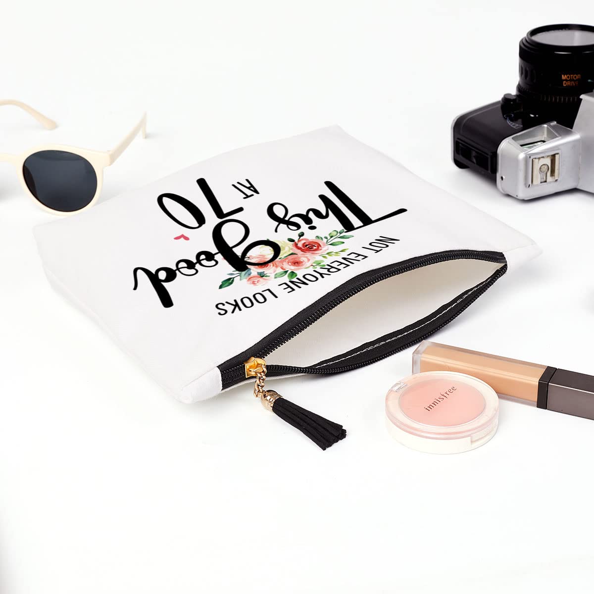 70th Birthday Gifts for Women - Elegant Makeup Cosmetic Bag for Mom, Wife, Grandma, Sister & Friends | Perfect Gift for Teachers, Colleagues & Bosses | High-Quality Travel Organizer for Makeup & Toiletries | Ideal for Birthday Celebrations, Retirement Parties & Special Occasions