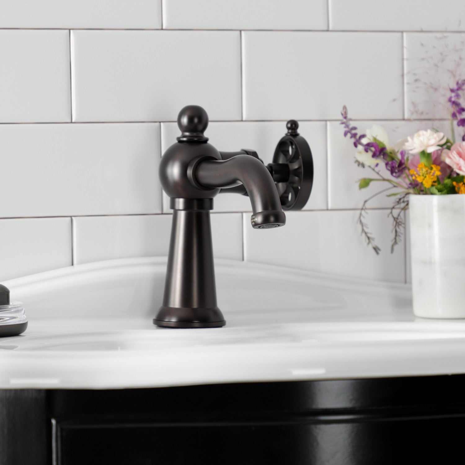 Belknap KS3545RX Single Handle 1-Hole Bathroom Sink Faucet with Push Pop-Up Drain in Oil Rubbed Bronze - Perfect for Modern Vanities and Small Bathroom Spaces
