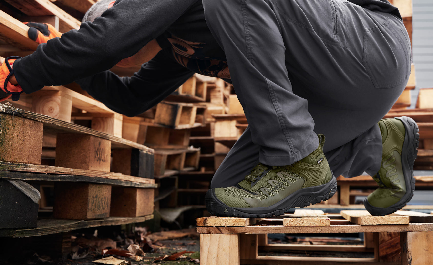 Men's Reno Mid Waterproof Work Boots with Carbon Toe | Magnet/Black | Ideal for Construction, Hiking & Outdoor Work