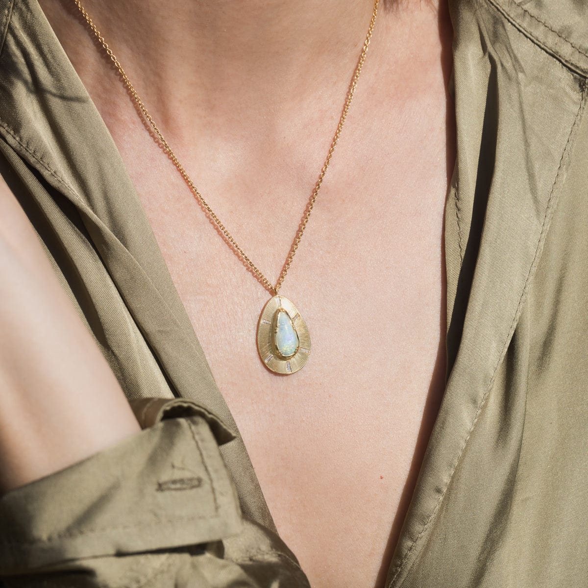18K Gold Shield Opal Diamond Teardrop Pendant Necklace - Unique Handmade Jewelry for Women - Perfect for Weddings, Anniversaries & Special Occasions