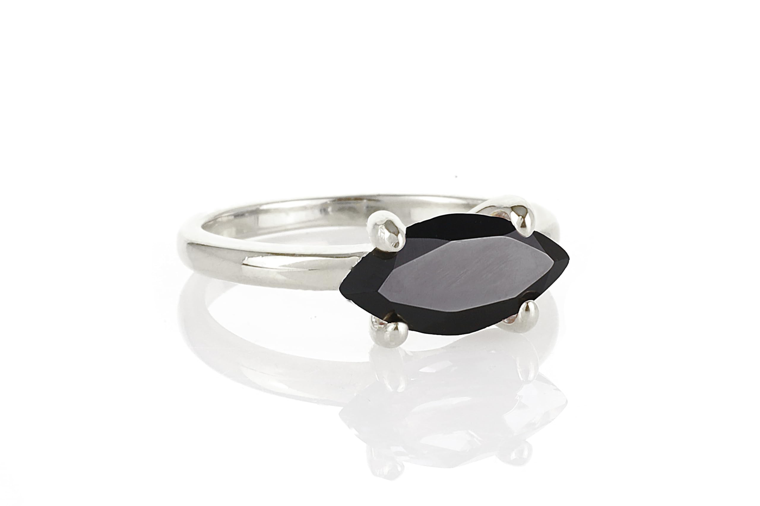 Black Onyx Ring for Women - Handmade Minimalist Gold Jewelry - Stackable & Engraved for Everyday Wear