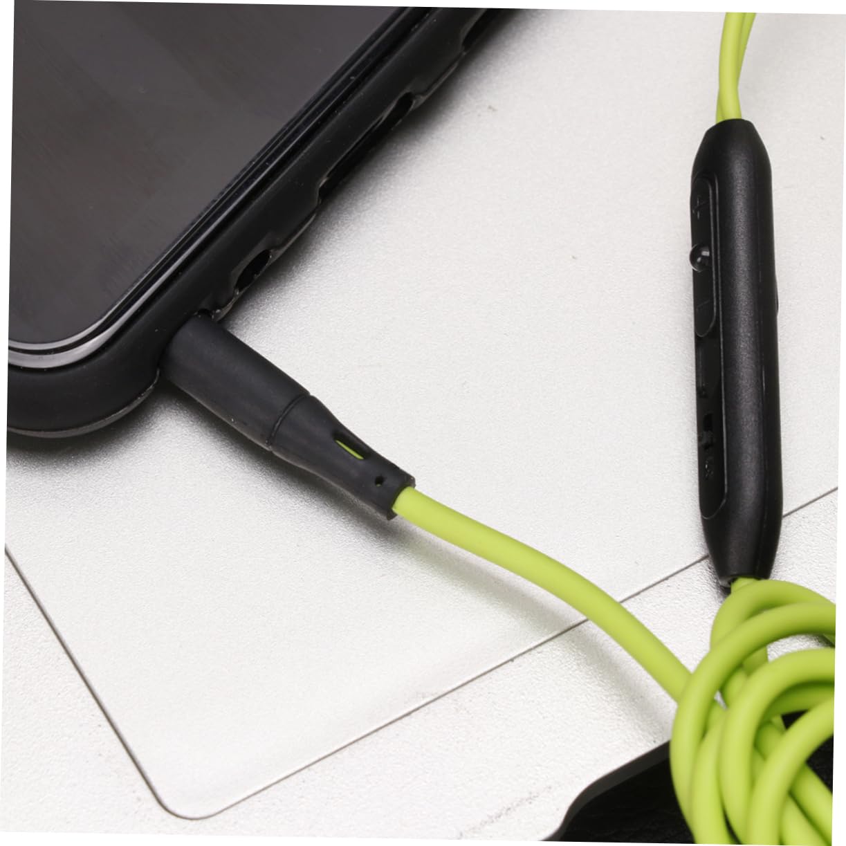 Artibetter Wired Earbuds with Microphone - 3.5mm Bass Sound Headphones, Waterproof In-Ear Headset (Green) - Perfect for Running, Gym Workouts & Daily Commute