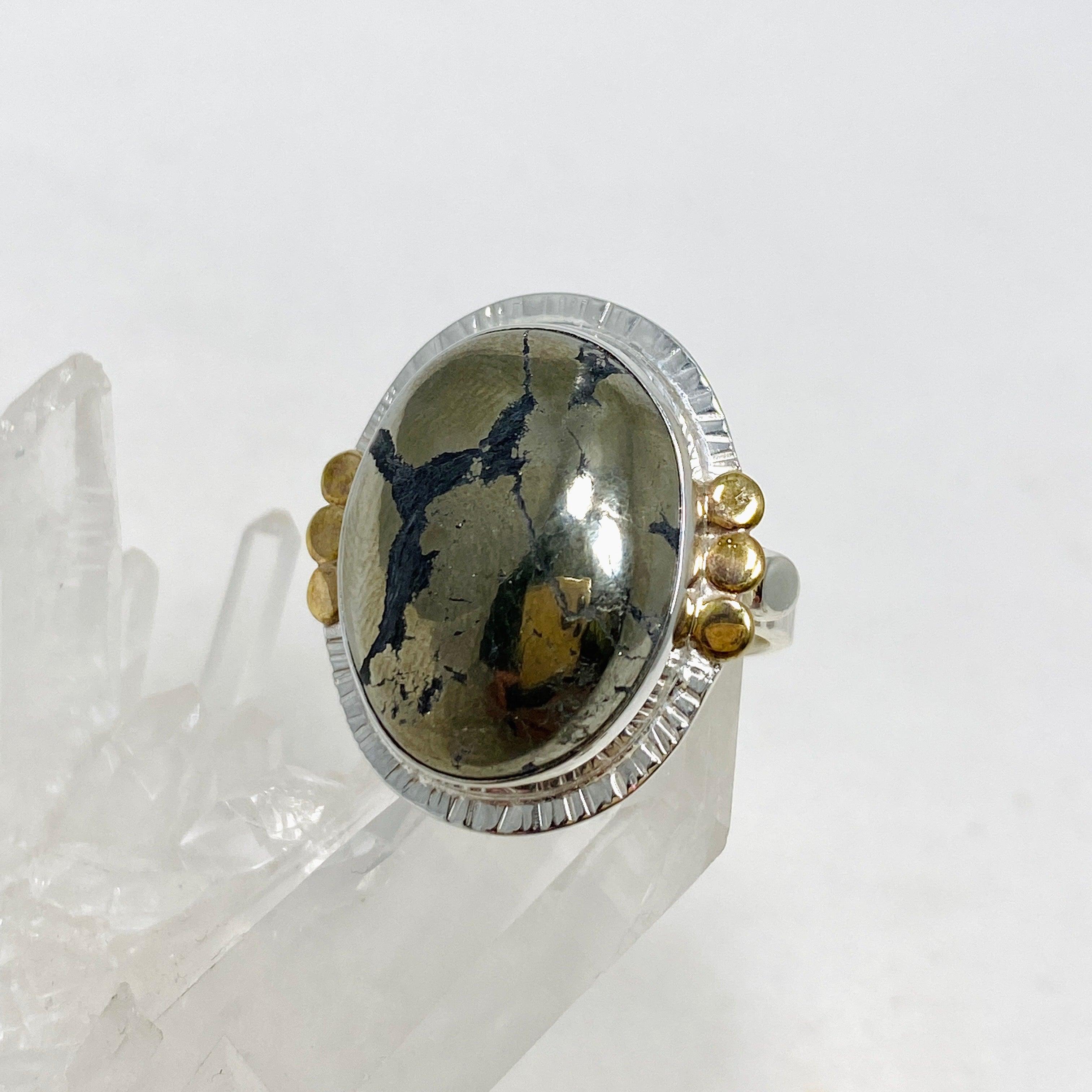 Healer's Gold Oval Ring with Brass Accents - Size 9 KRGJ3195 - Perfect for Spiritual Healing, Meditation & Boho Fashion