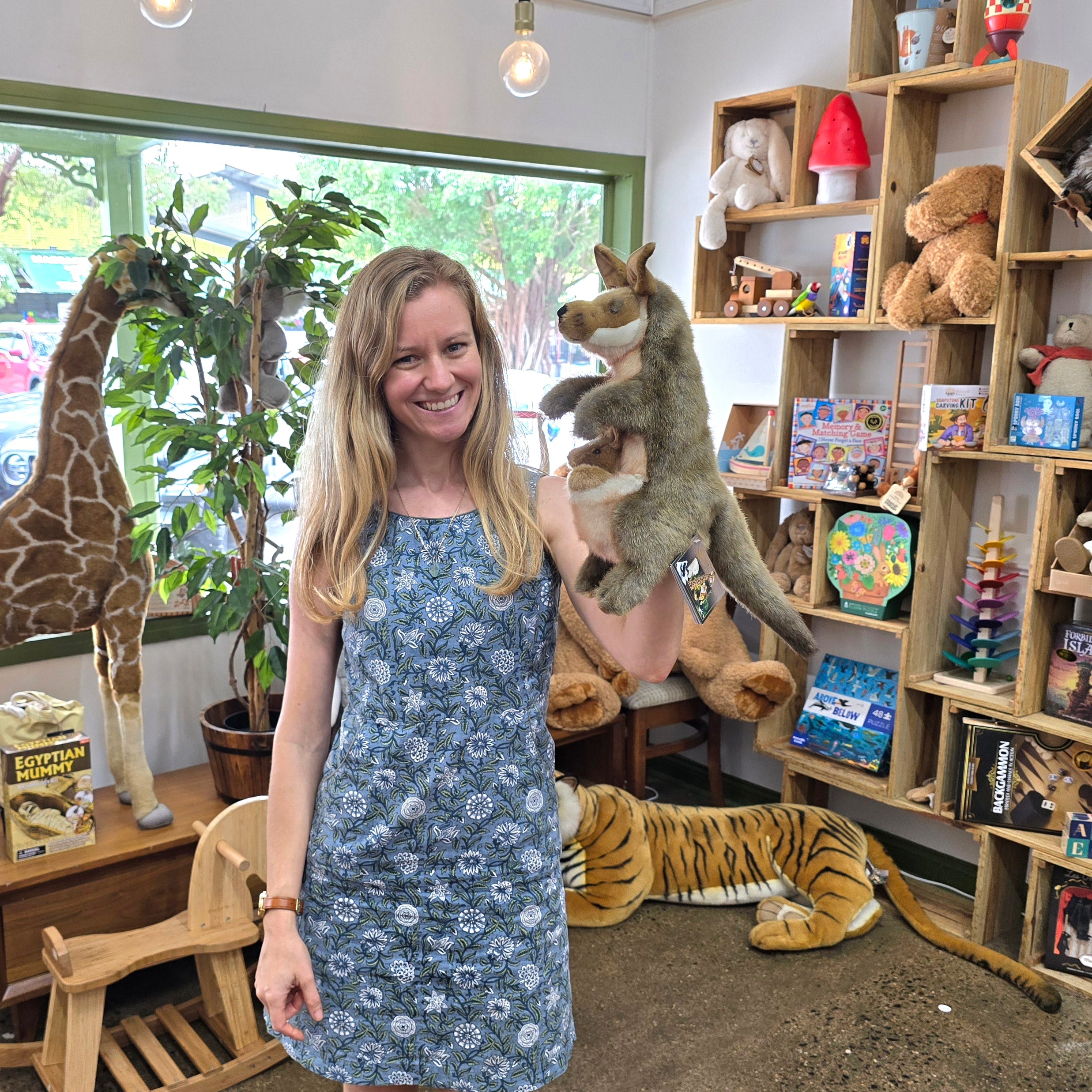 Hansa Kangaroo and Joey Hand Puppet - Soft Plush Animal Toy for Kids, Storytelling, and Educational Play - Perfect for Imaginative Play, Classroom Activities, and Parent-Child Bonding