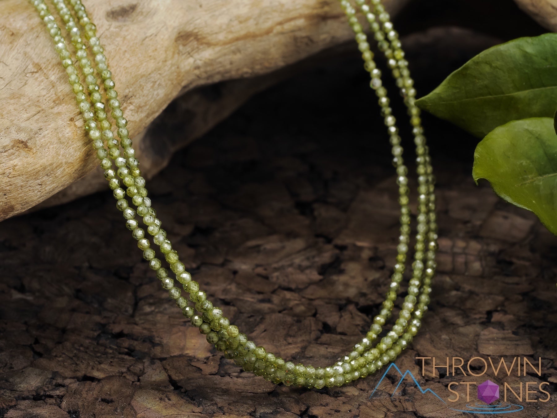 Elegant Green Cubic Zirconia Crystal Choker Necklace - Faceted Seed Beads Dainty Beaded Jewelry | Handmade for Women, Perfect for Weddings, Parties & Special Occasions - E1585