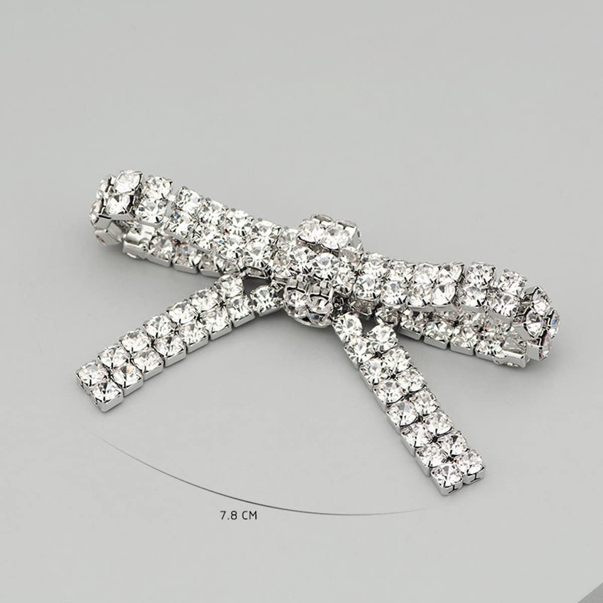 2 Pairs Rhinestone Shoe Clips for Women's Pumps - Elegant Wedding Bridal Shoe Buckle Accessories - Perfect for Bridal Party, Prom, Evening Gala & Special Occasions