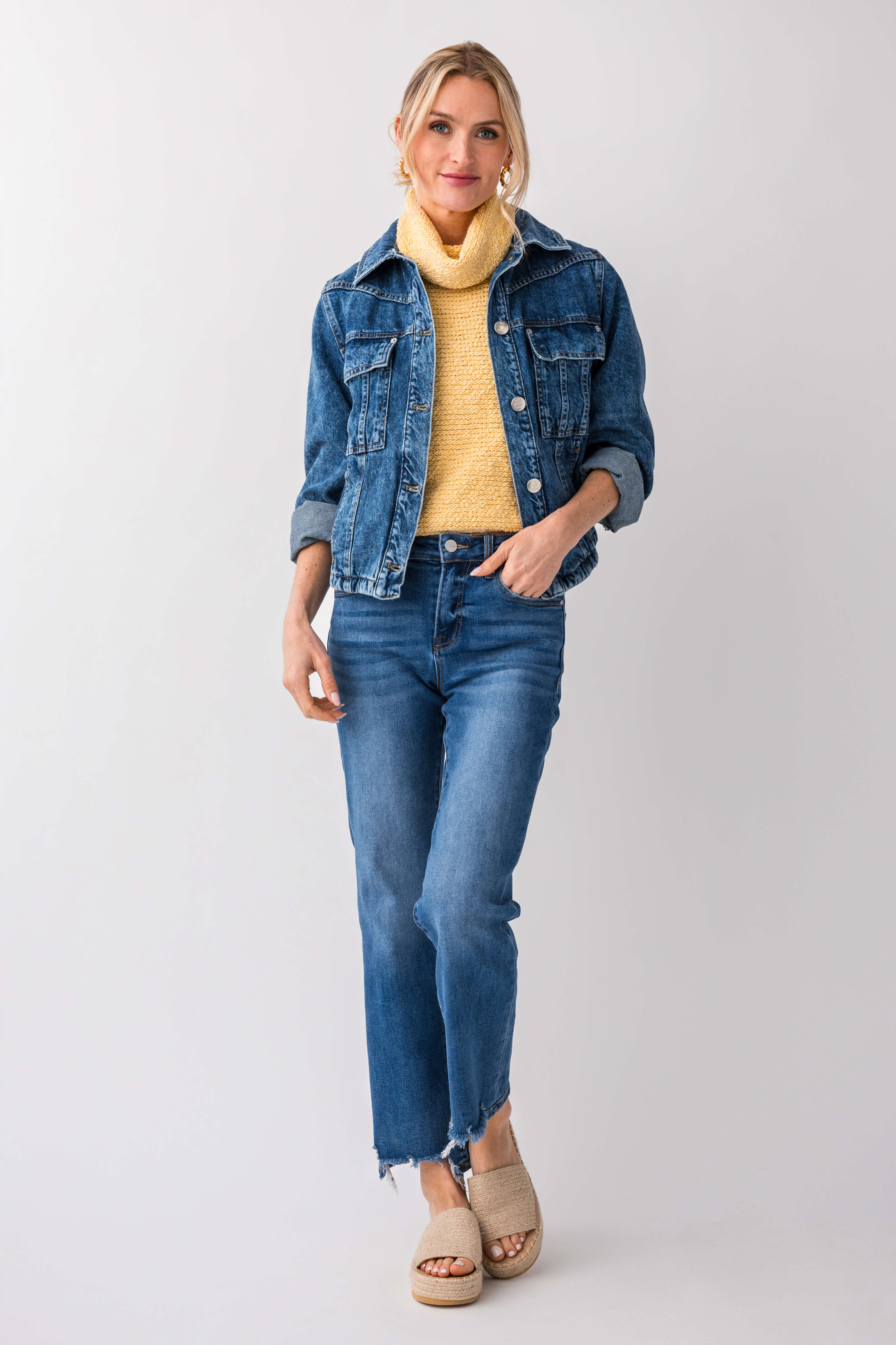 Free People Jade Denim Jacket for Women - Vintage Washed Lightweight Denim Jacket with Button Front and Roll-Up Sleeves - Perfect for Spring Layering, Casual Outfits, and Weekend Brunch