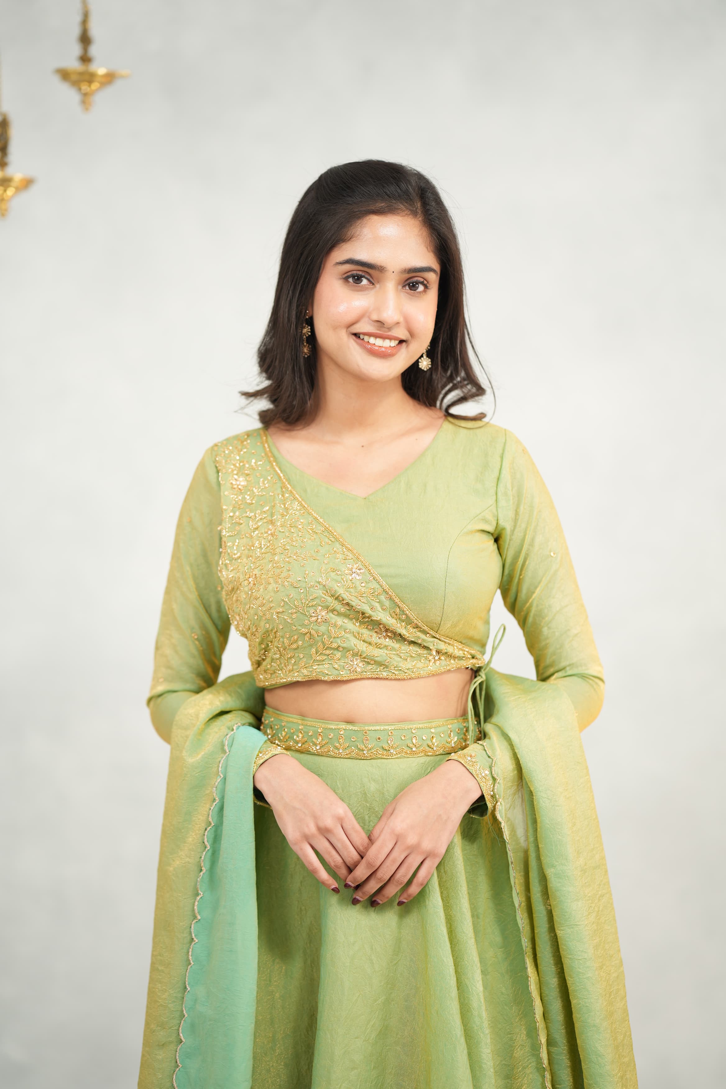 Meena Premium Designer Drape Wear for Women - Elegant & Stylish Outfits for Parties, Weddings & Special Occasions