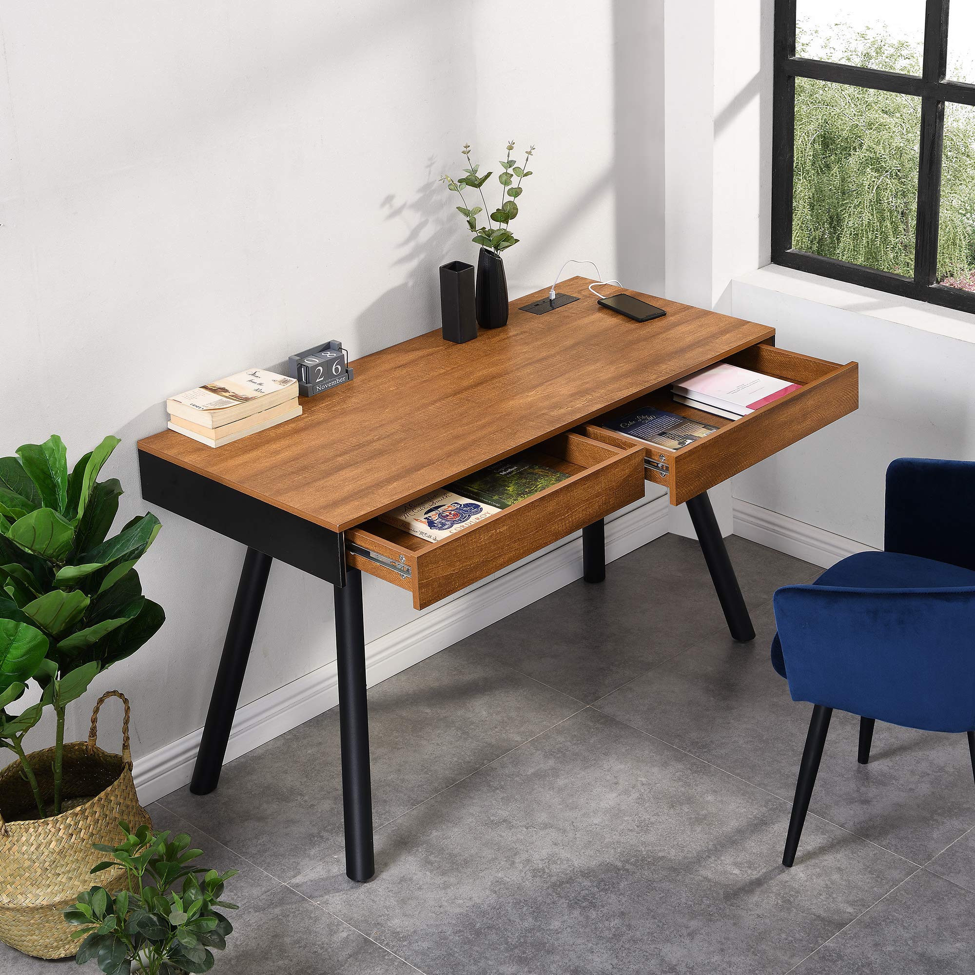 Cherry Tree Furniture ZERMATT Smart Desk with Built-in Bluetooth/USB Speaker & Charger - Adjustable Height Standing Desk for Home Office, Gaming & Study - Perfect for Remote Work & Online Classes
