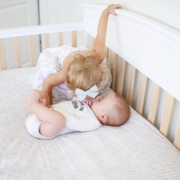 Elys & Co Soft Organic Cotton Crib Sheet - Single Pack for Baby Crib & Bassinet - Perfect for Nursery, Daycare & Travel